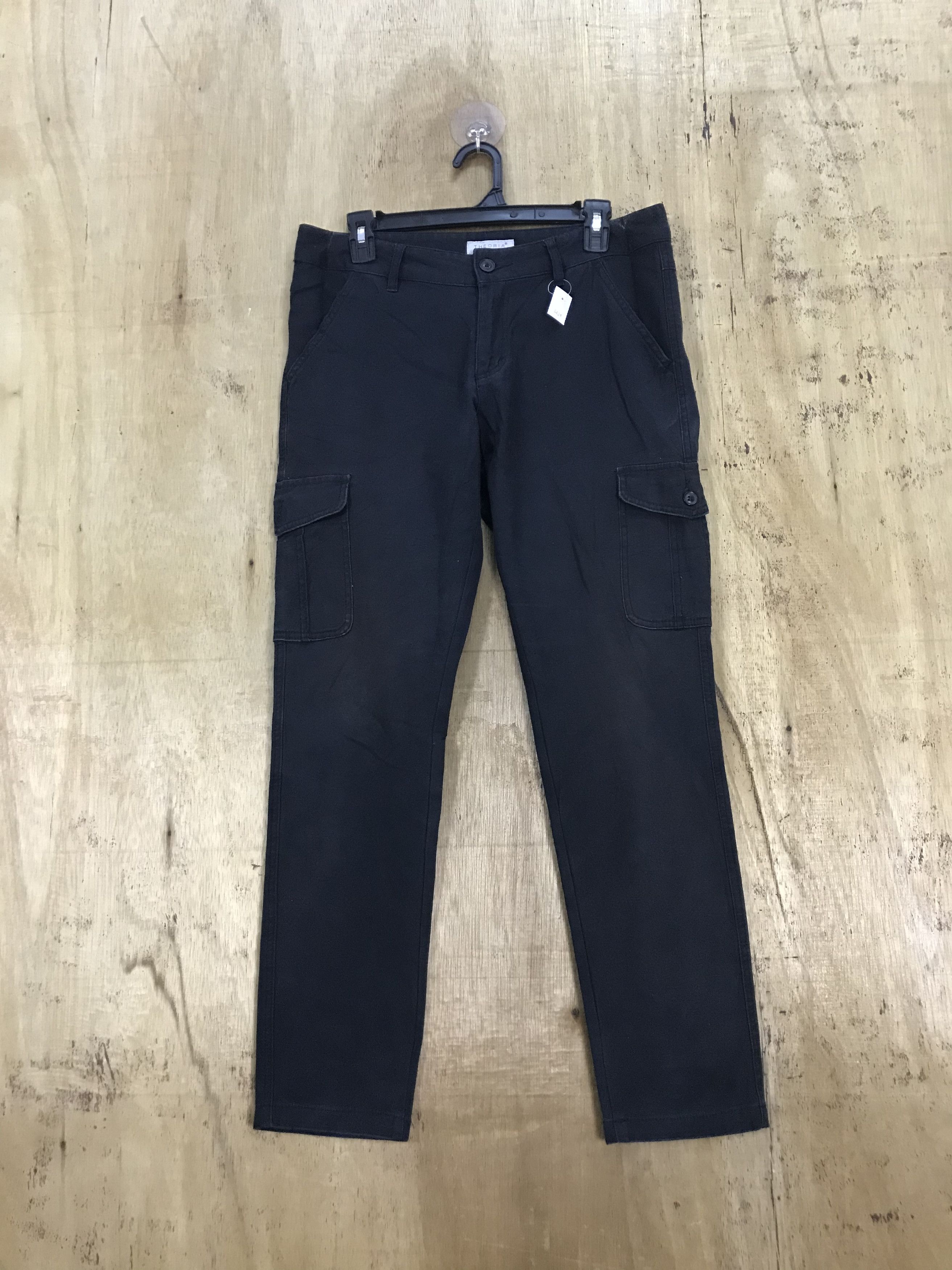 The Oria Cargo Pant Multipocket Straight Cut