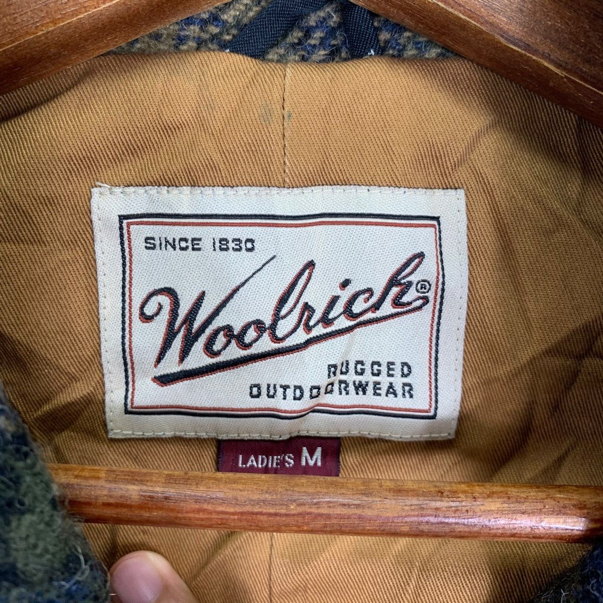 Vintage Woolrich Woolen Mills Tartan Women Wool Jacket