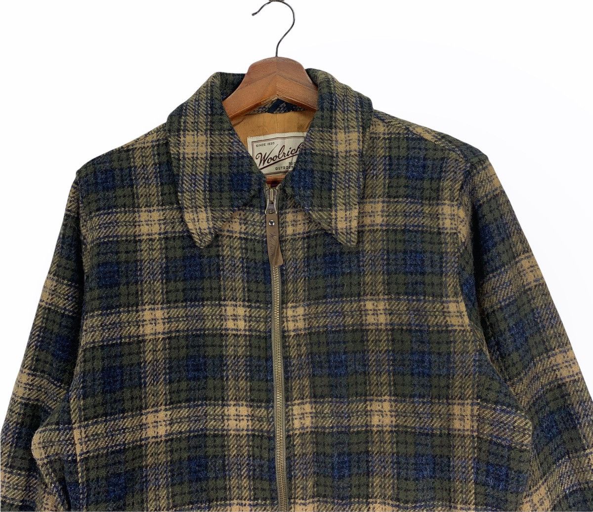 Vintage Woolrich Woolen Mills Tartan Women Wool Jacket