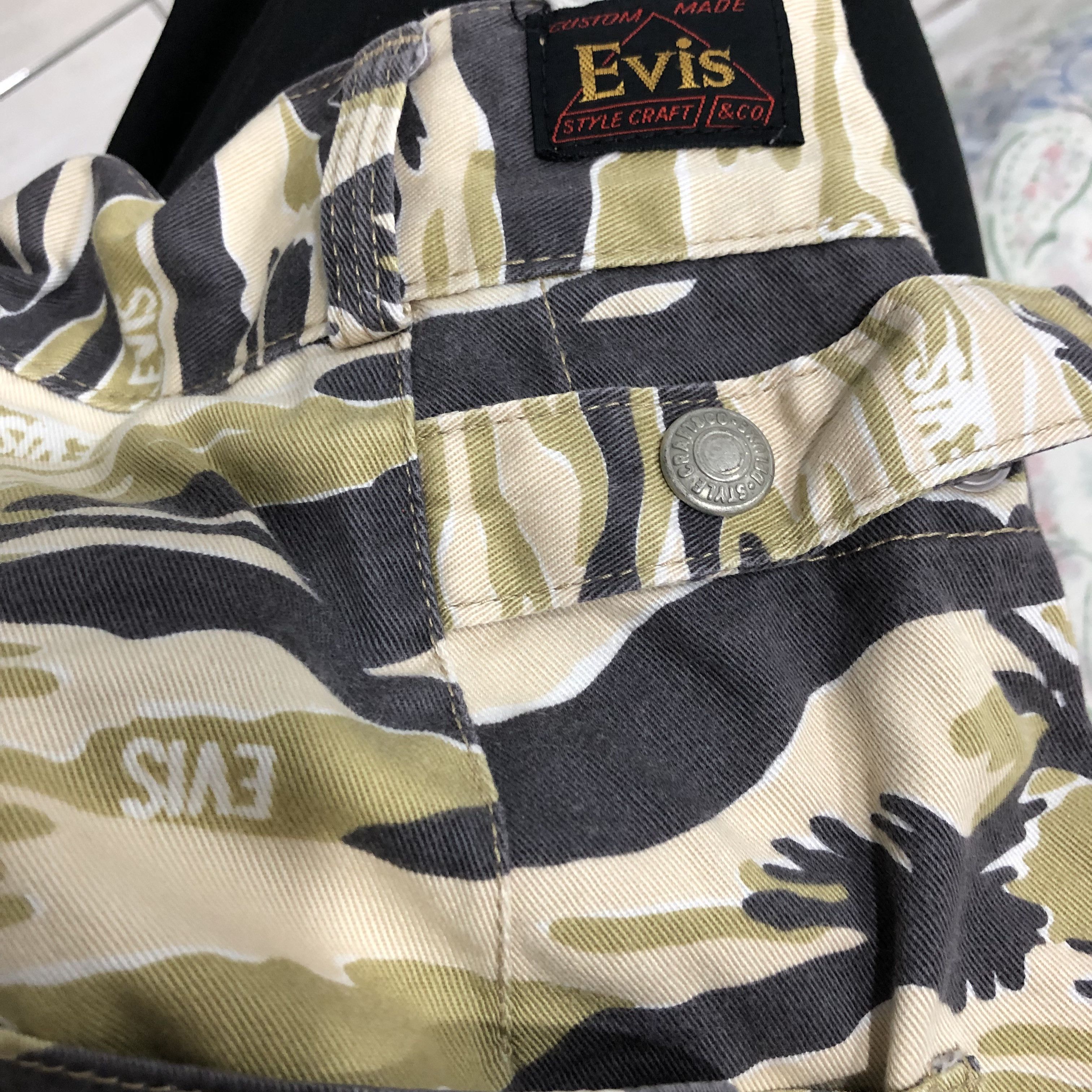 Japanese Brand Evis Tiger Camo Shorts Size US 27 - 5 Thumbnail