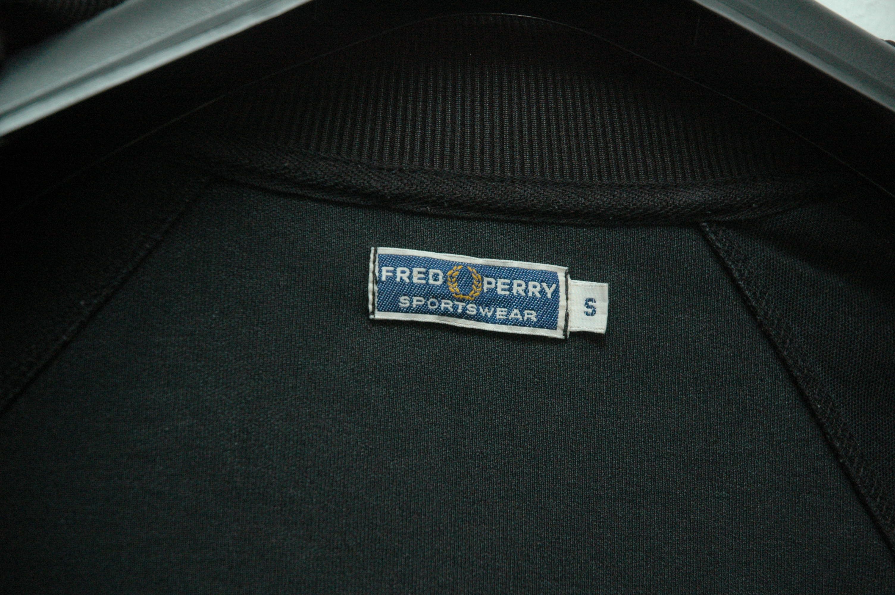 Fred Perry Vintage Fred Perry made in Portugal Size US S / EU 44-46 / 1 - 4 Thumbnail