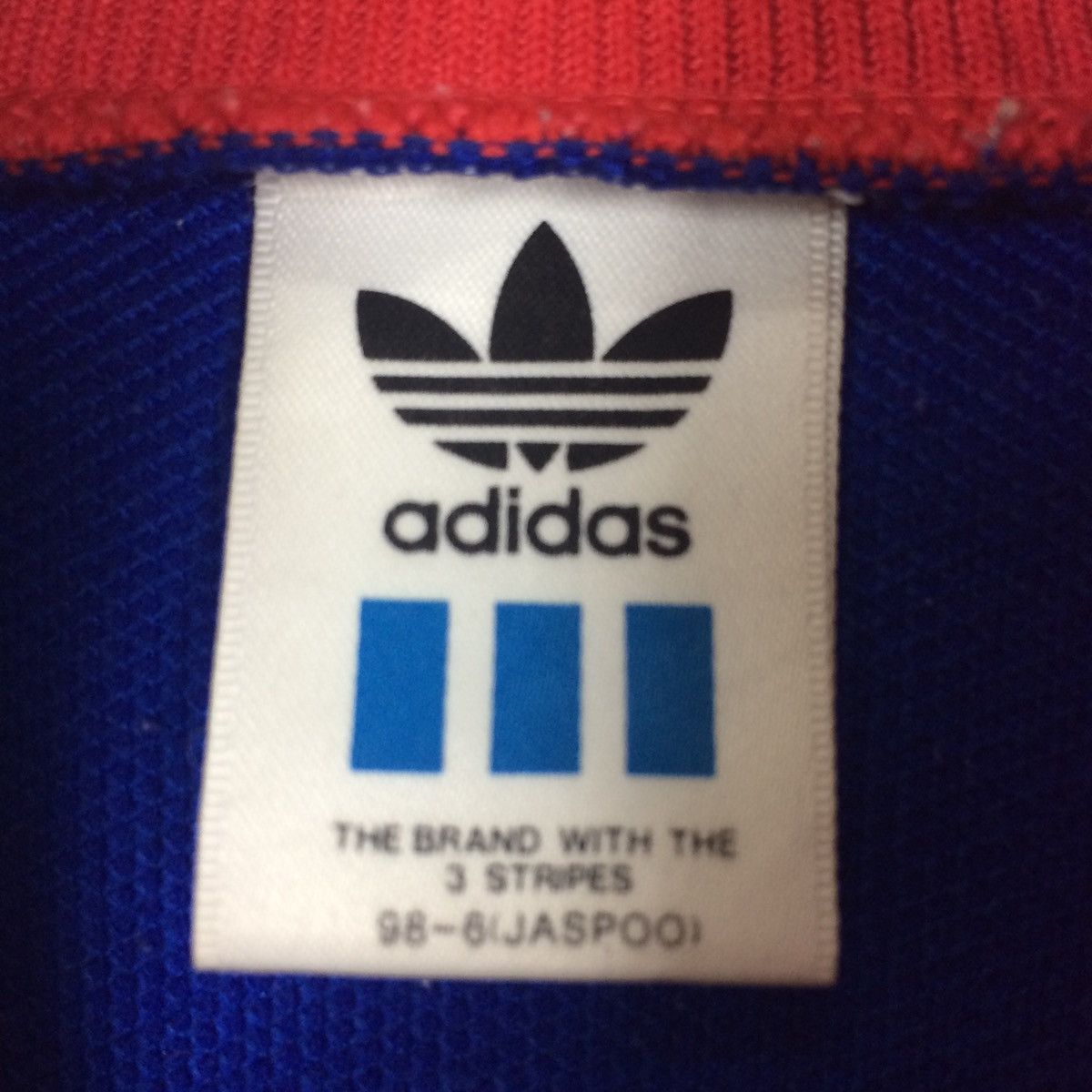 Adidas × Descente RARE!!! Adidas Multicolour Three Stripes Fullzipped Jacket Size US L / EU 52-54 / 3 - 6 Thumbnail