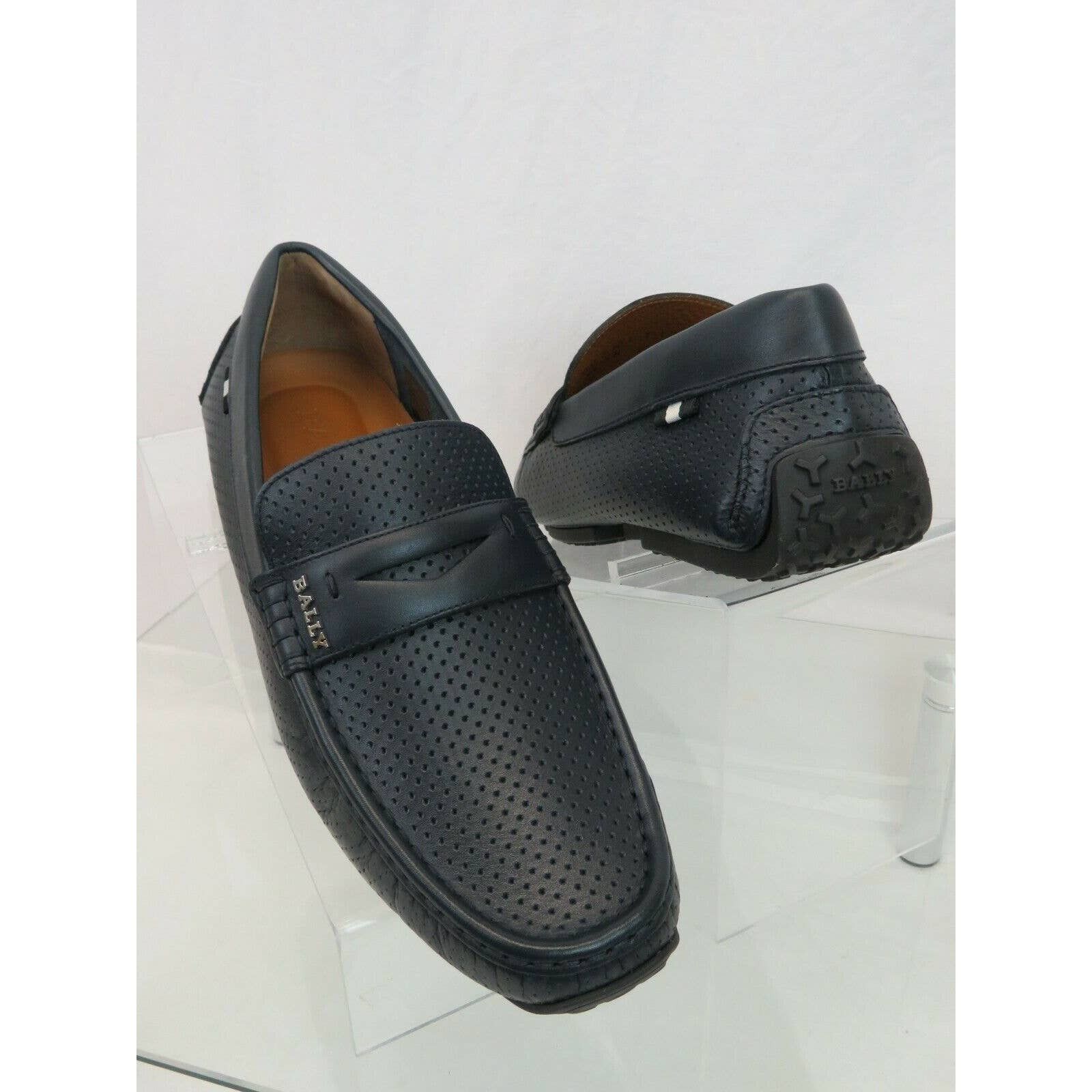 Bally PIRAS NAVY PERFORATED LEATHER LOGO DRIVING LOAFERS 10  display picture 1