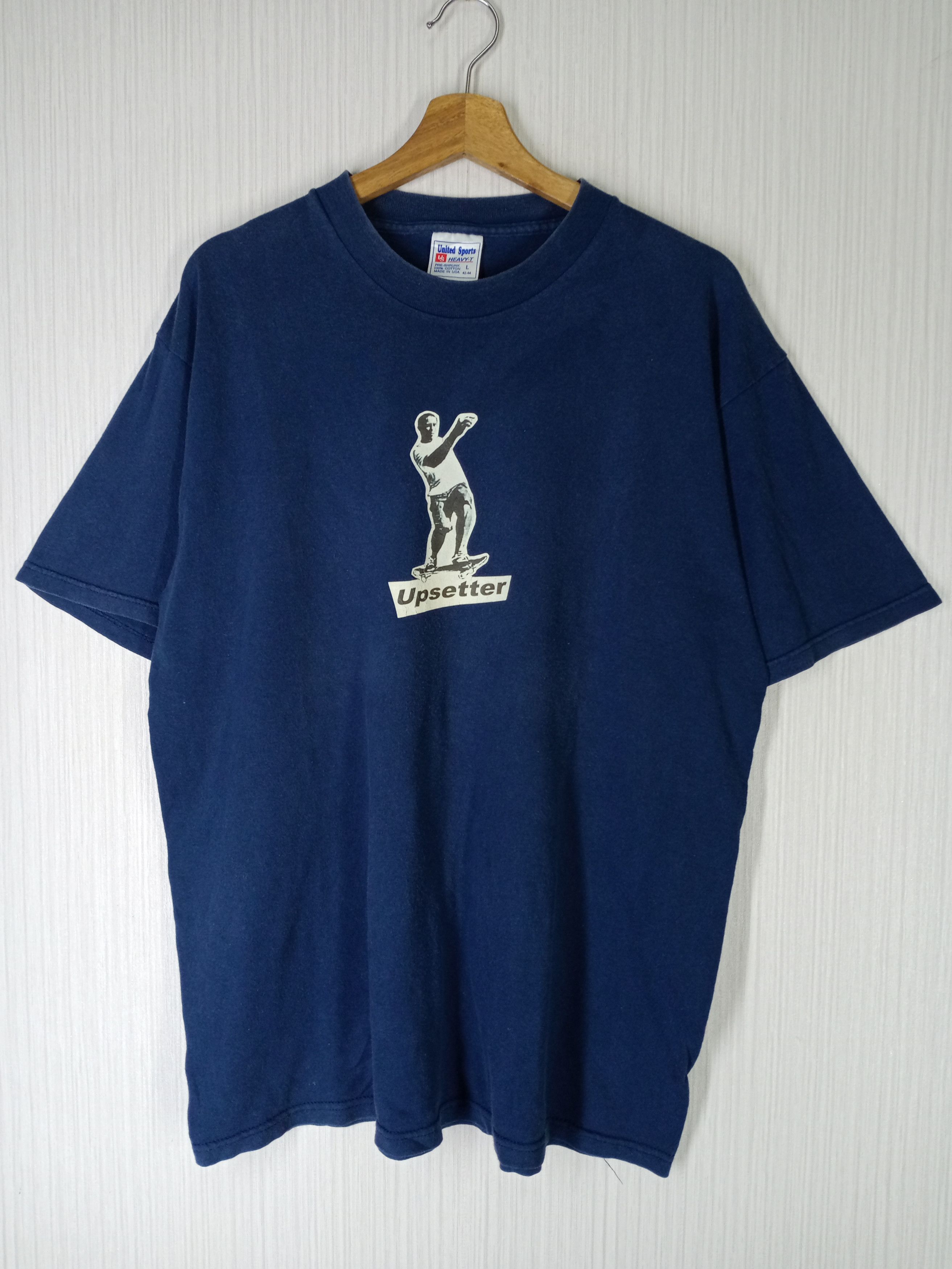 Hook-Ups Rare Vintage 90's Upsetter Skateboard Tshirt Size US L / EU 52-54 / 3 - 1 Thumbnail