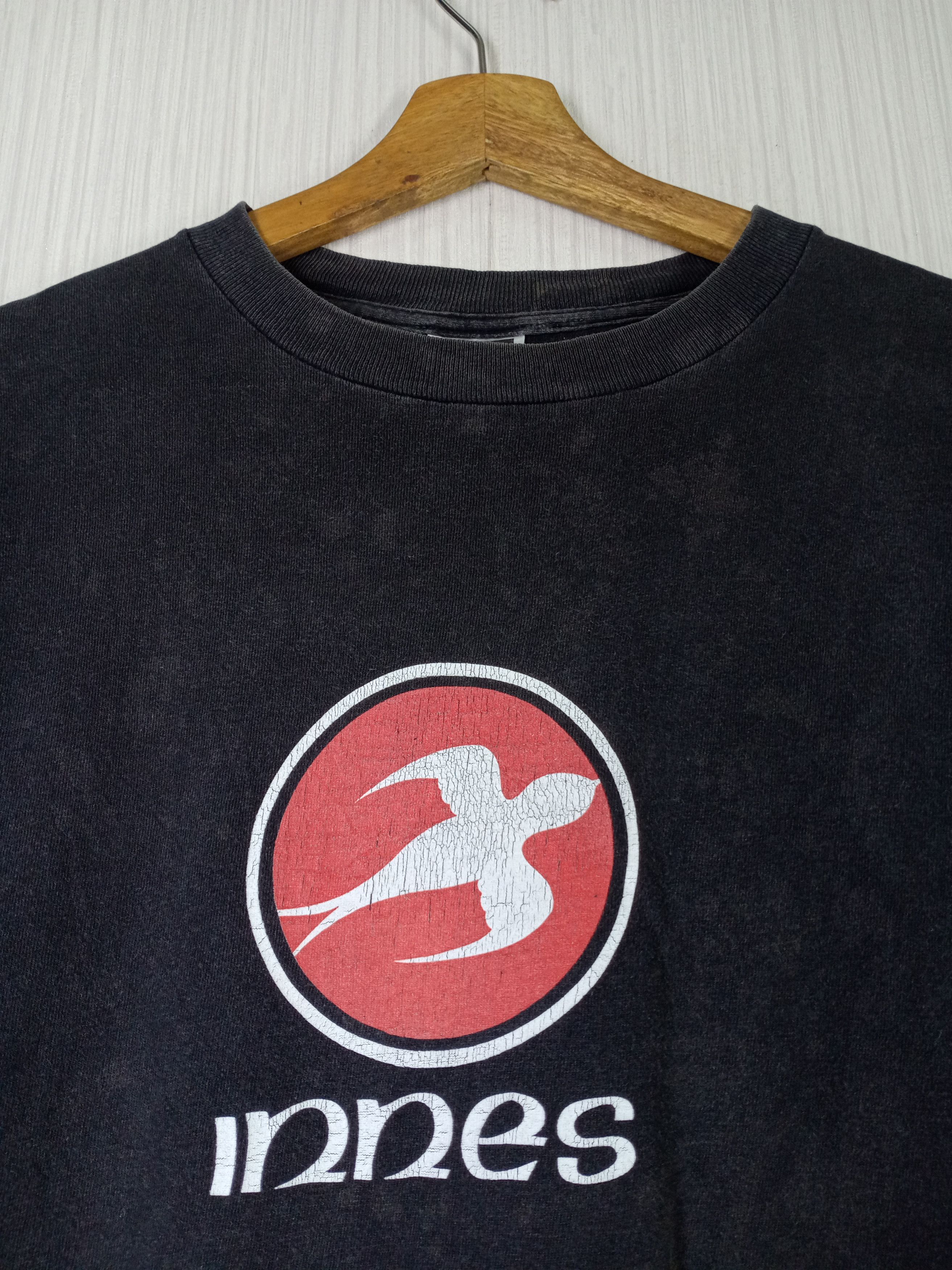 Hook-Ups Rare Vintage 90's Innes Skateboard Big Logo Distressed Tee Size US M / EU 48-50 / 2 - 2 Thumbnail