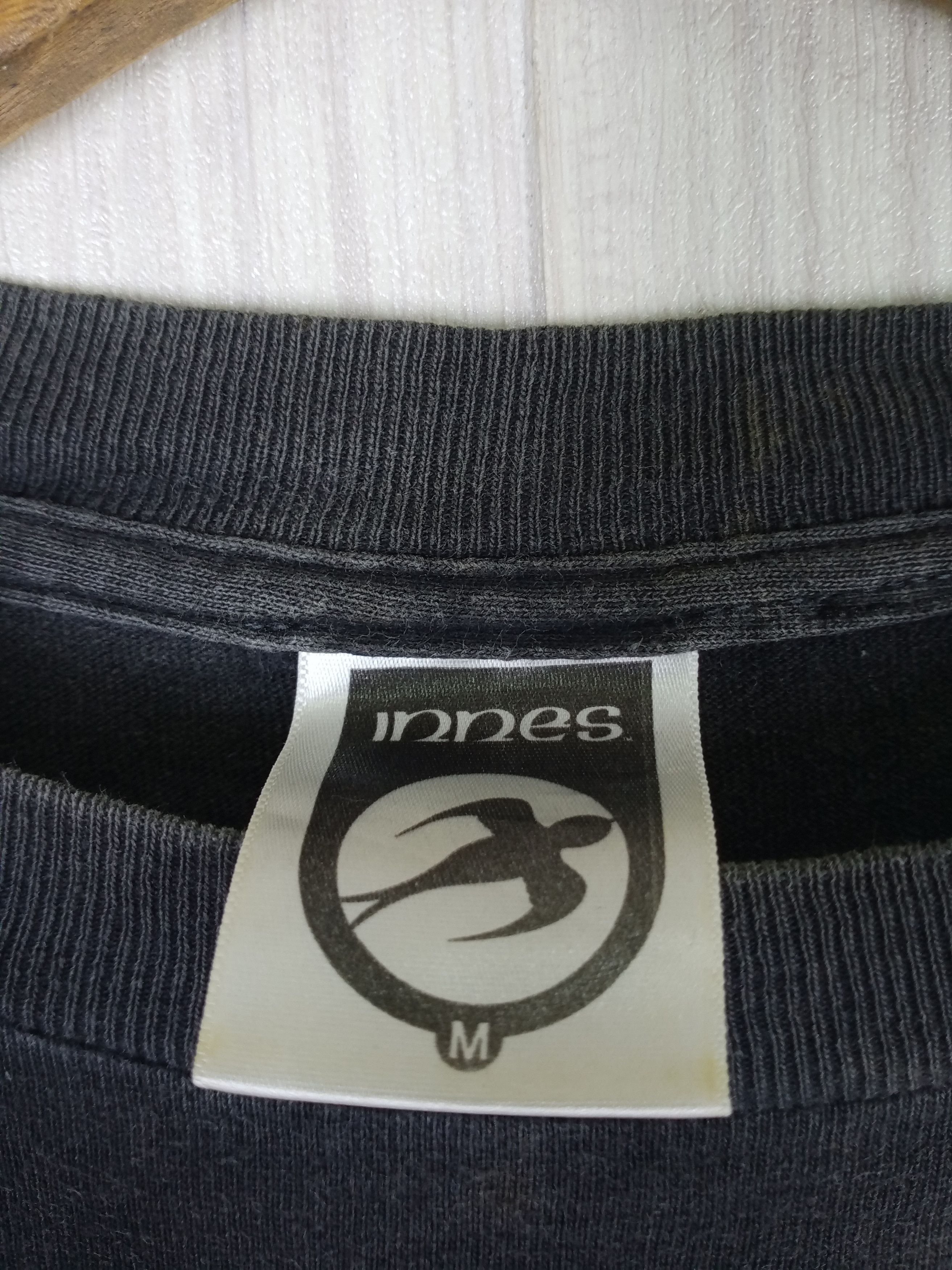 Hook-Ups Rare Vintage 90's Innes Skateboard Big Logo Distressed Tee Size US M / EU 48-50 / 2 - 5 Thumbnail