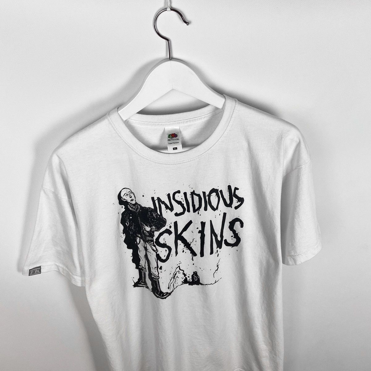 Band Tees Vintage Insidious Skins Rare FK Rock band tee Geman size XL Size US XL / EU 56 / 4 - 2 Thumbnail