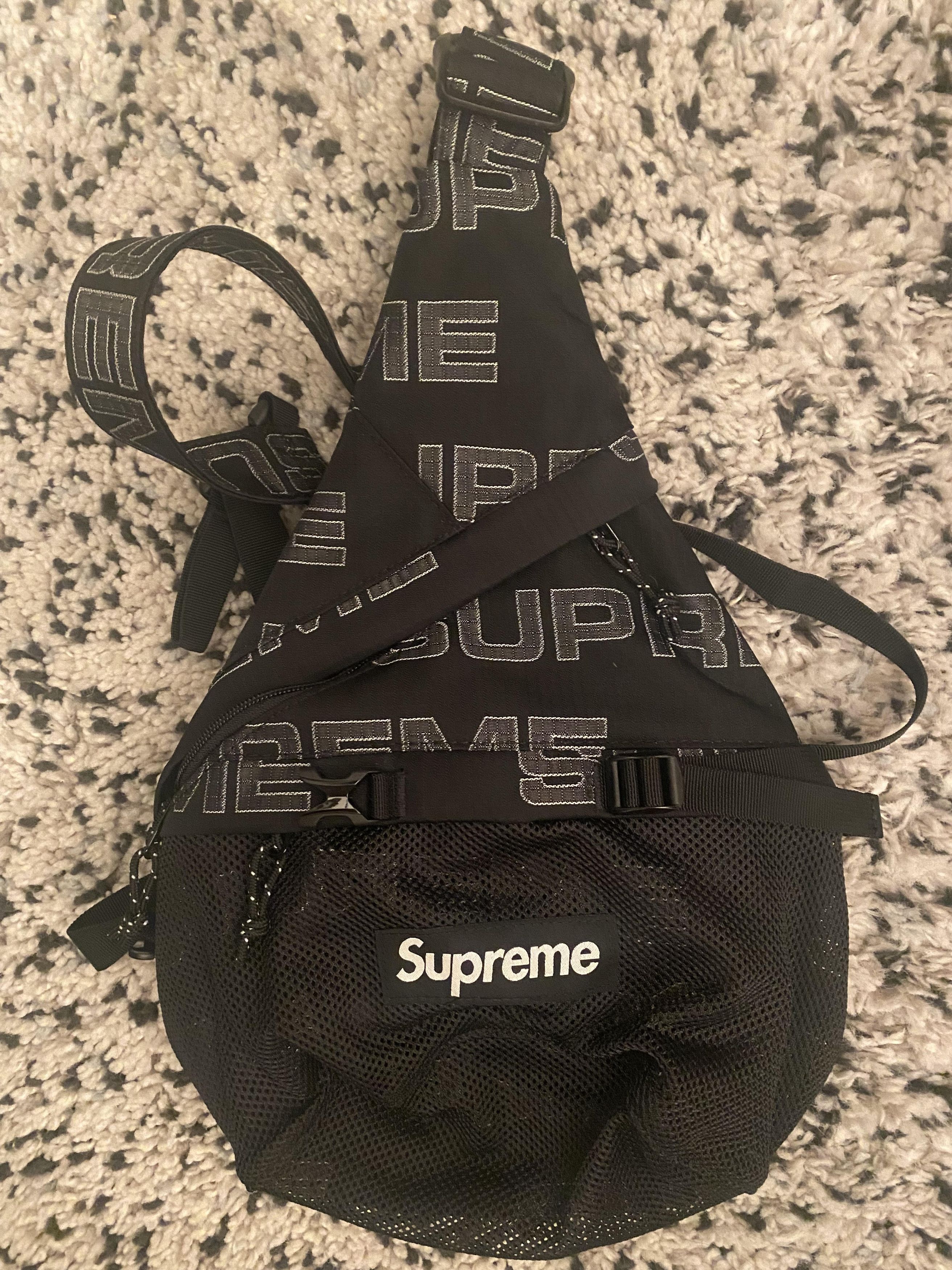 Supreme Supreme Sling Bag Black FW21 Grailed