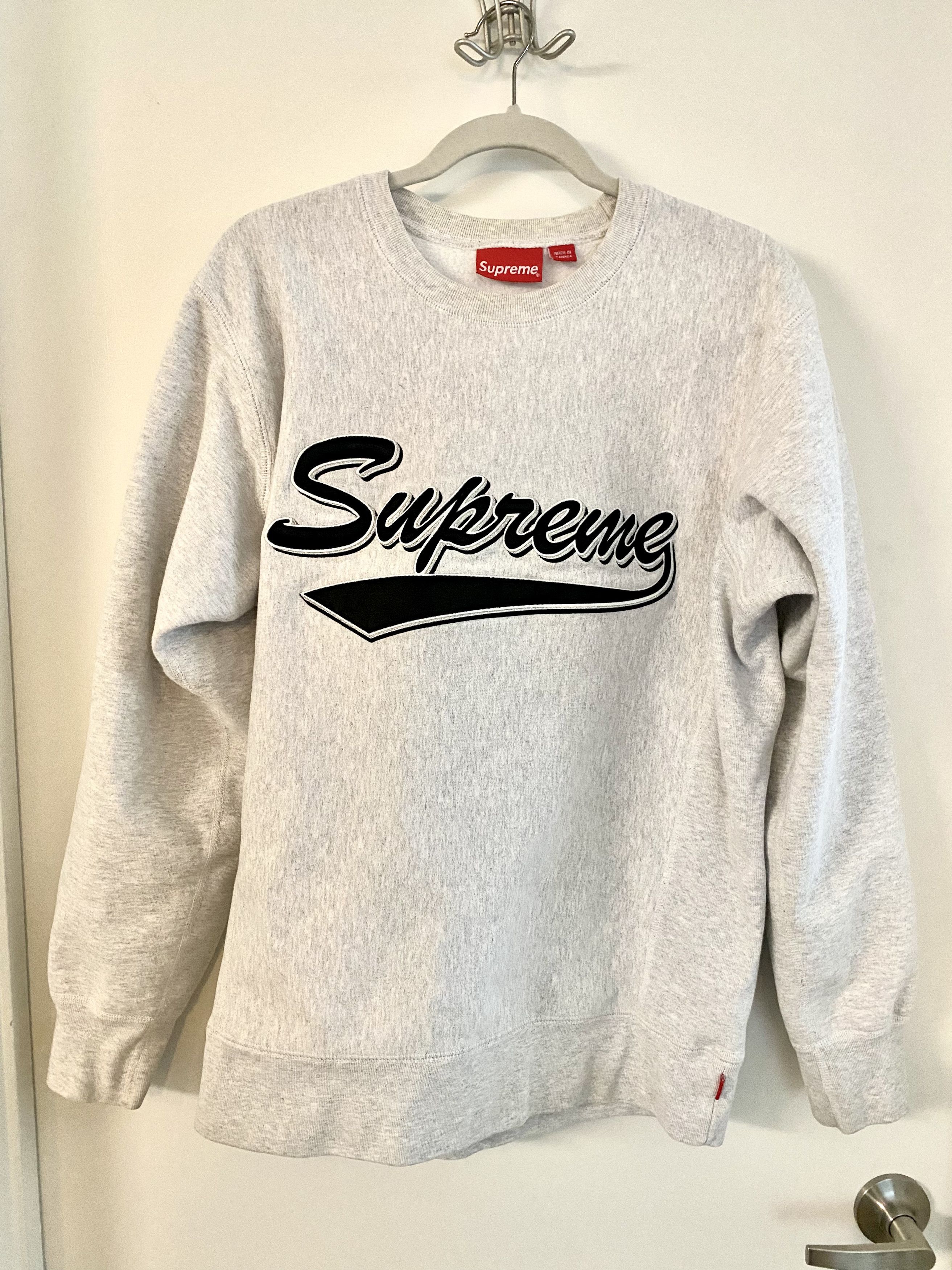 Supreme Supreme FW15 Grey Brush Script Crewneck | Grailed