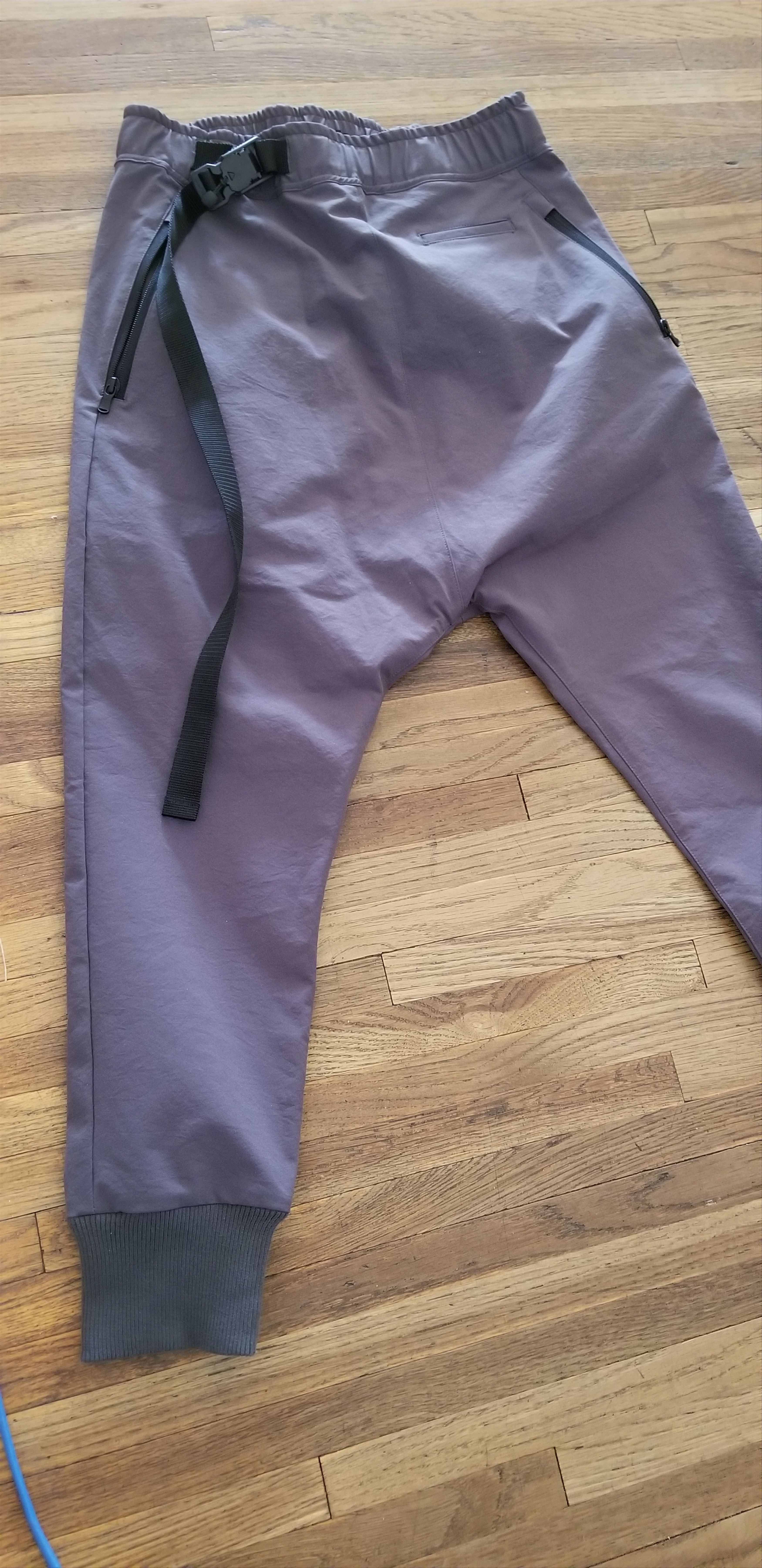 The Viridi−anne The Viridi-anne Off-White & Gray Lace-Up Sneakers The Viridi-anne