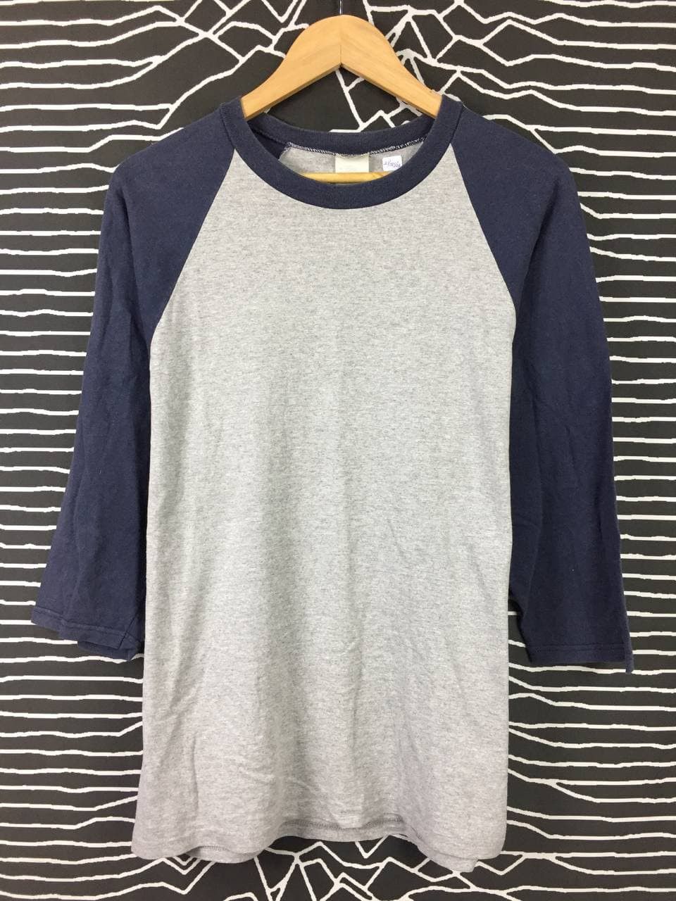 Anvil Vtg Anvil Raglan 3 Quarter Jersey 3Q Tshirt Size US M / EU 48-50 / 2 - 2 Thumbnail