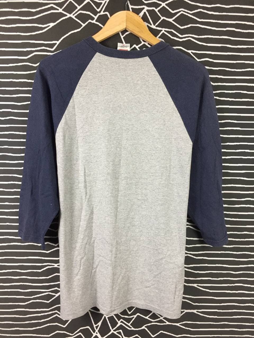 Anvil Vtg Anvil Raglan 3 Quarter Jersey 3Q Tshirt Size US M / EU 48-50 / 2 - 7 Thumbnail