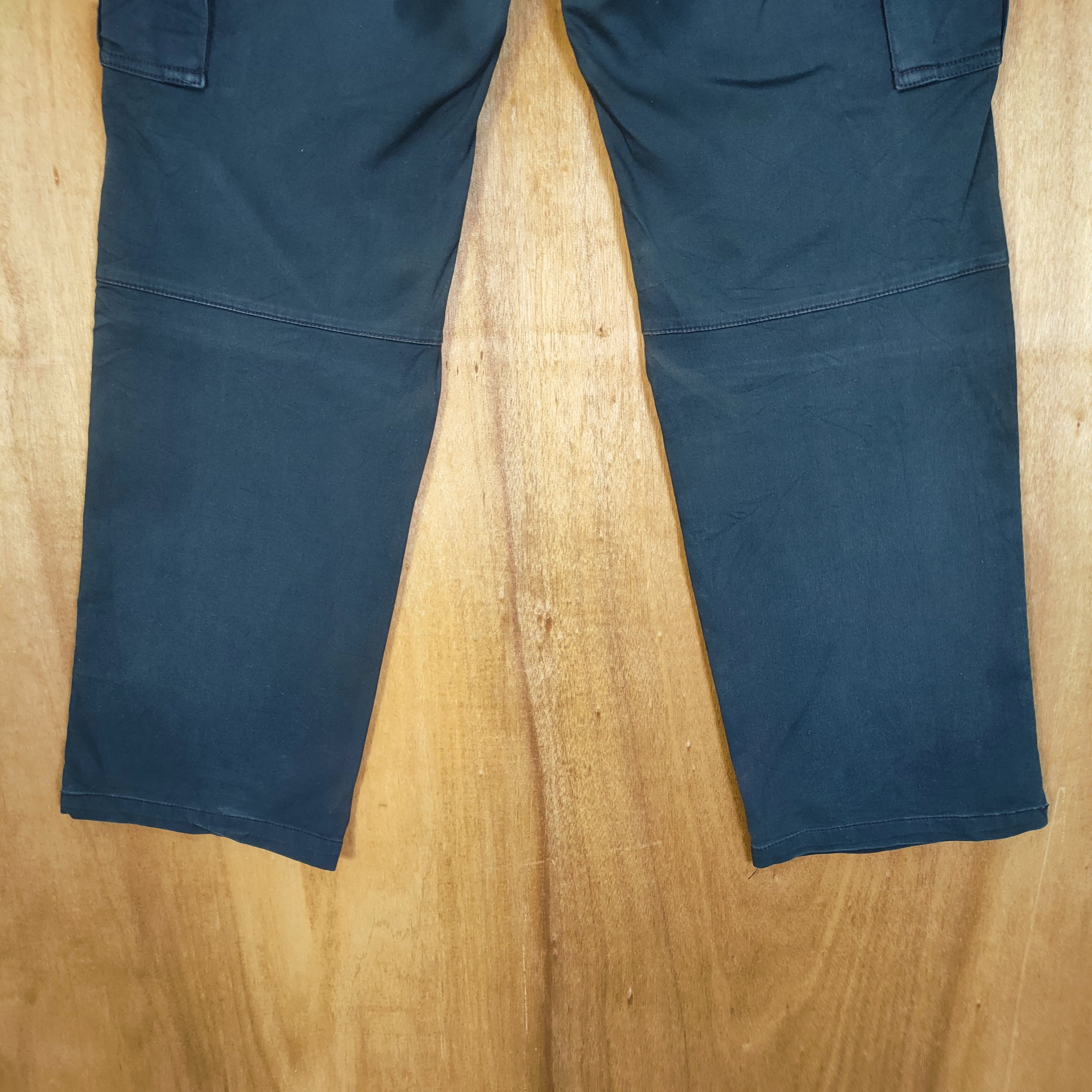 Japanese Brand × Vintage VINTAGE DARK BLUE WORKWEAR CARGO PANTS Size US 26 / EU 42 - 10 Thumbnail