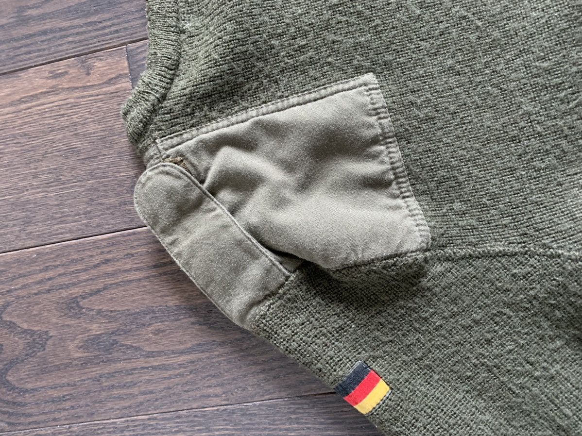 Vintage Vintage German Military Knit sweater Size US L / EU 52-54 / 3 - 5 Thumbnail
