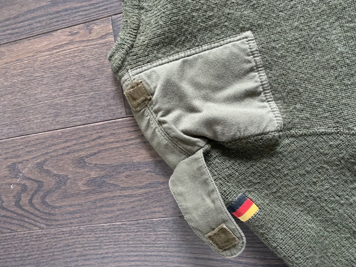 Vintage Vintage German Military Knit sweater Size US L / EU 52-54 / 3 - 6 Thumbnail