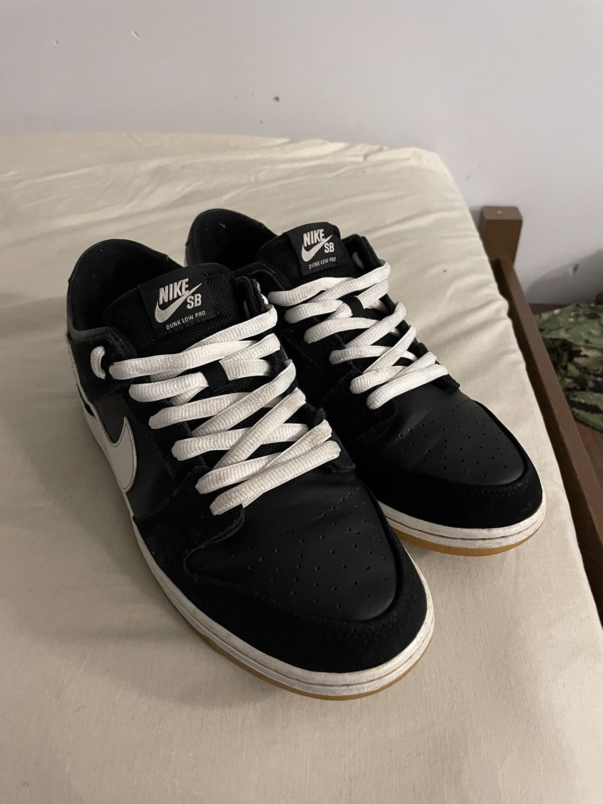 Nike Nike SB Dunk Low black/white Size US 12 / EU 45 - 2 Thumbnail