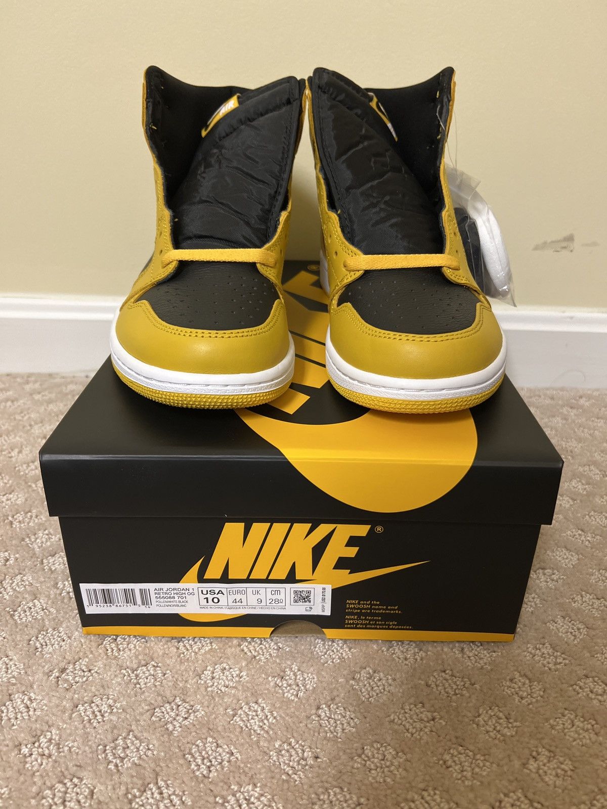 Jordan Brand Air Jordan 1 Retro High OG Pollen Size US 10 / EU 43 - 5 Thumbnail