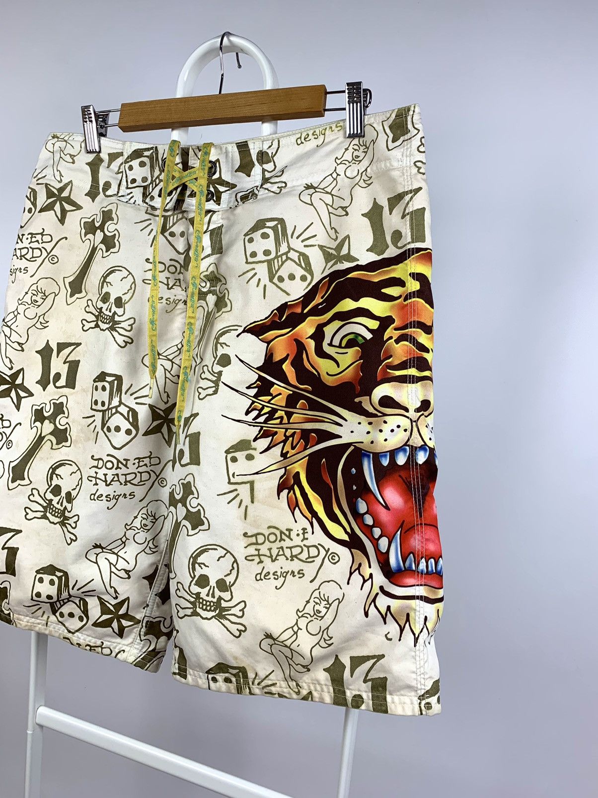 Christian Audigier Vintage Ed Hardy Tiger Logo Swimming Shorts Size US 33 - 3 Thumbnail