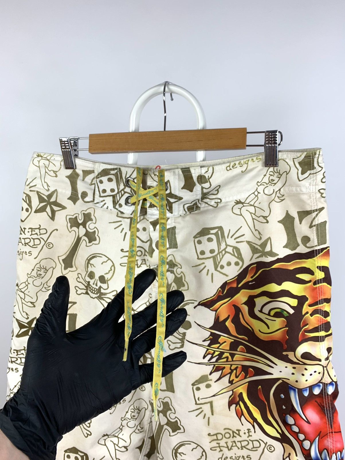 Christian Audigier Vintage Ed Hardy Tiger Logo Swimming Shorts Size US 33 - 6 Thumbnail