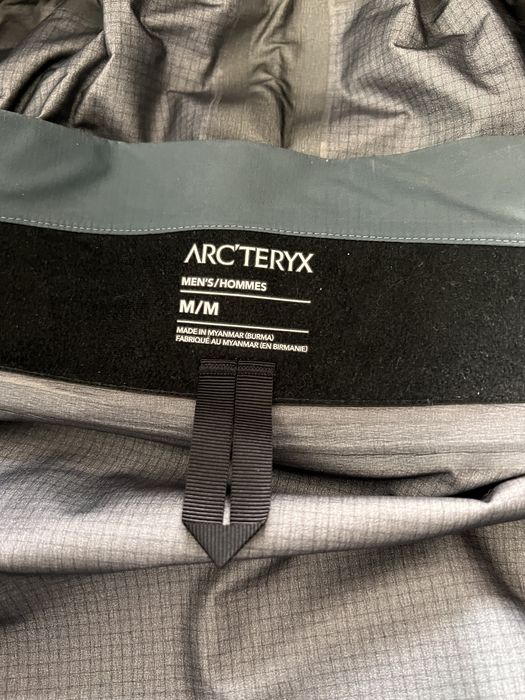 Arc'Teryx arcteryx beta ar neptune color | Grailed