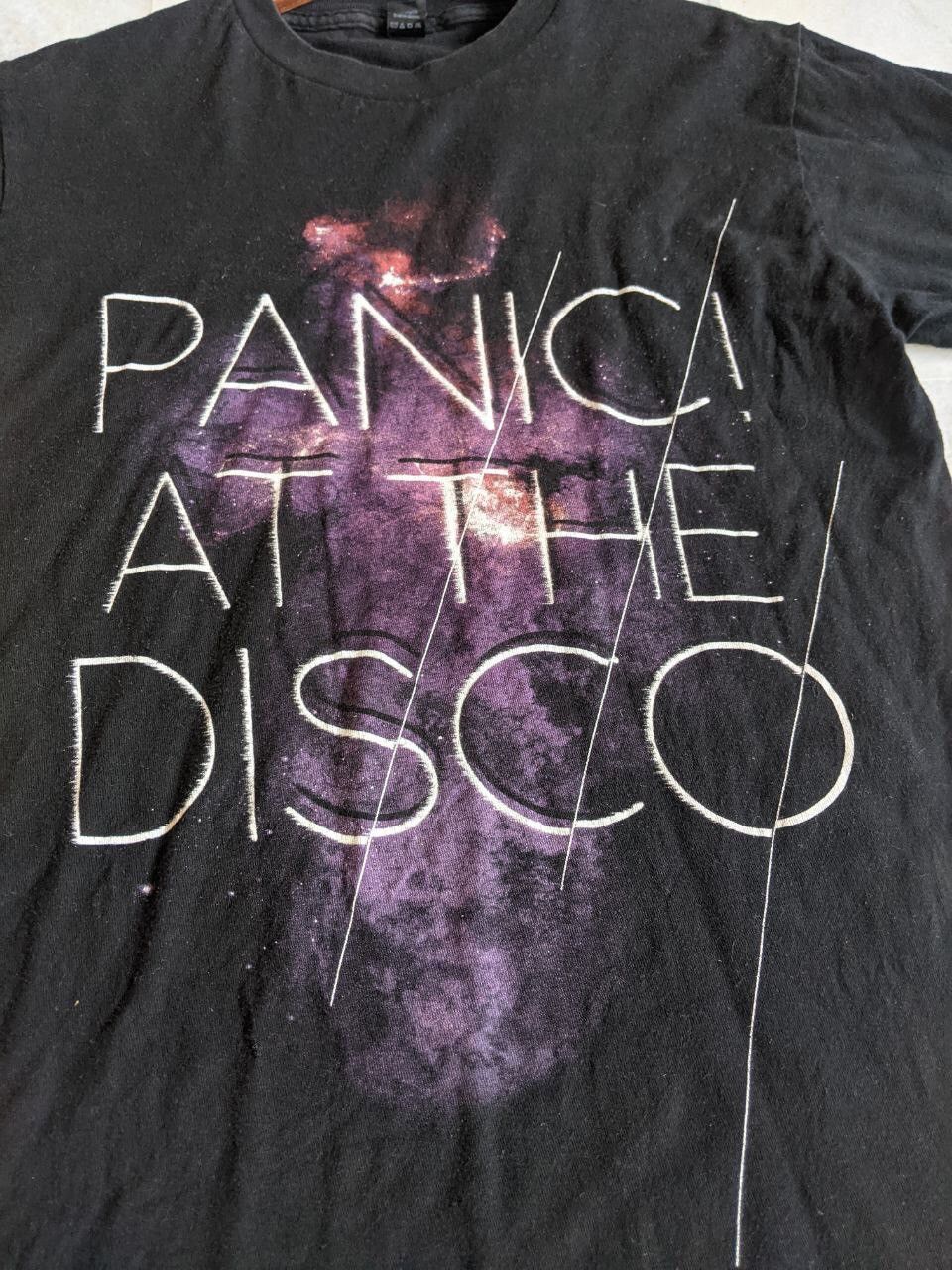 Band Tees Vintage Panic! At The Disco Band Tour Tee x Rap Tee Size US XS / EU 42 / 0 - 7 Thumbnail