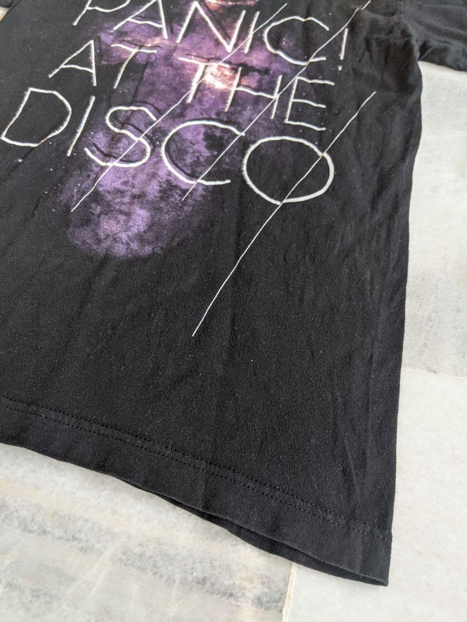 Band Tees Vintage Panic! At The Disco Band Tour Tee x Rap Tee Size US XS / EU 42 / 0 - 6 Thumbnail