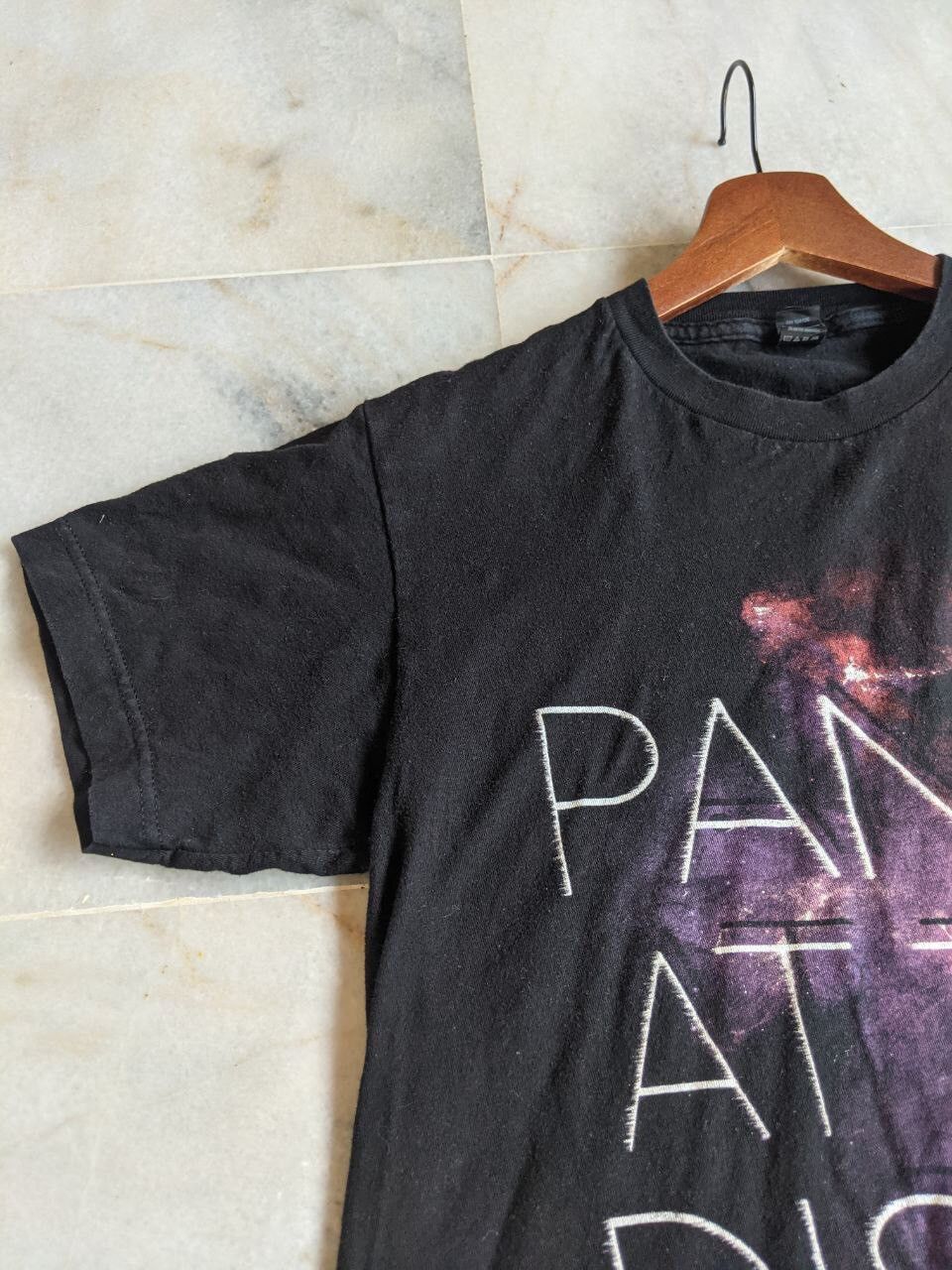 Band Tees Vintage Panic! At The Disco Band Tour Tee x Rap Tee Size US XS / EU 42 / 0 - 11 Thumbnail