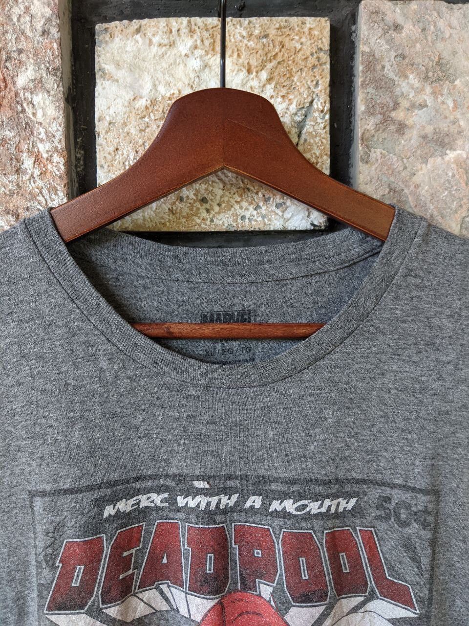 Marvel Comics Vintage Deadpool Marvel Comics Graphic Tee x DC Comics Size US XL / EU 56 / 4 - 2 Thumbnail