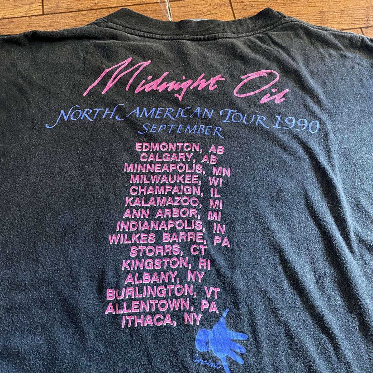 Band Tees × Brockum × Vintage Vintage 1990 Midnight Oil - Blue Sky Mining Size US XL / EU 56 / 4 - 4 Thumbnail