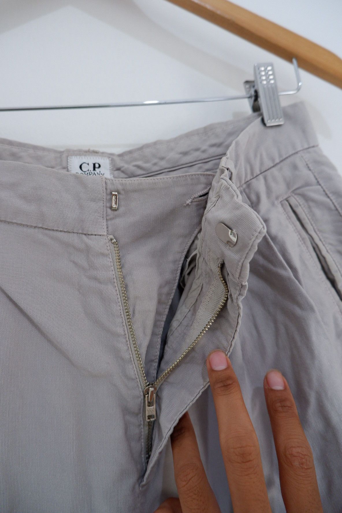 C.P. Company Vintage CP Company Pleated Pants Size US 29 - 5 Thumbnail