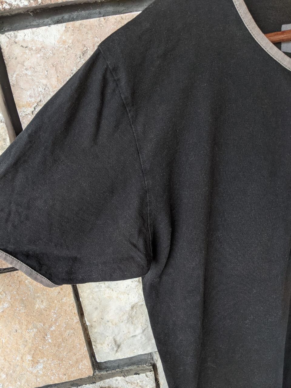 Vintage Vintage Radioactive Japanese Brand Streetwear Plain Tees Size US L / EU 52-54 / 3 - 2 Thumbnail