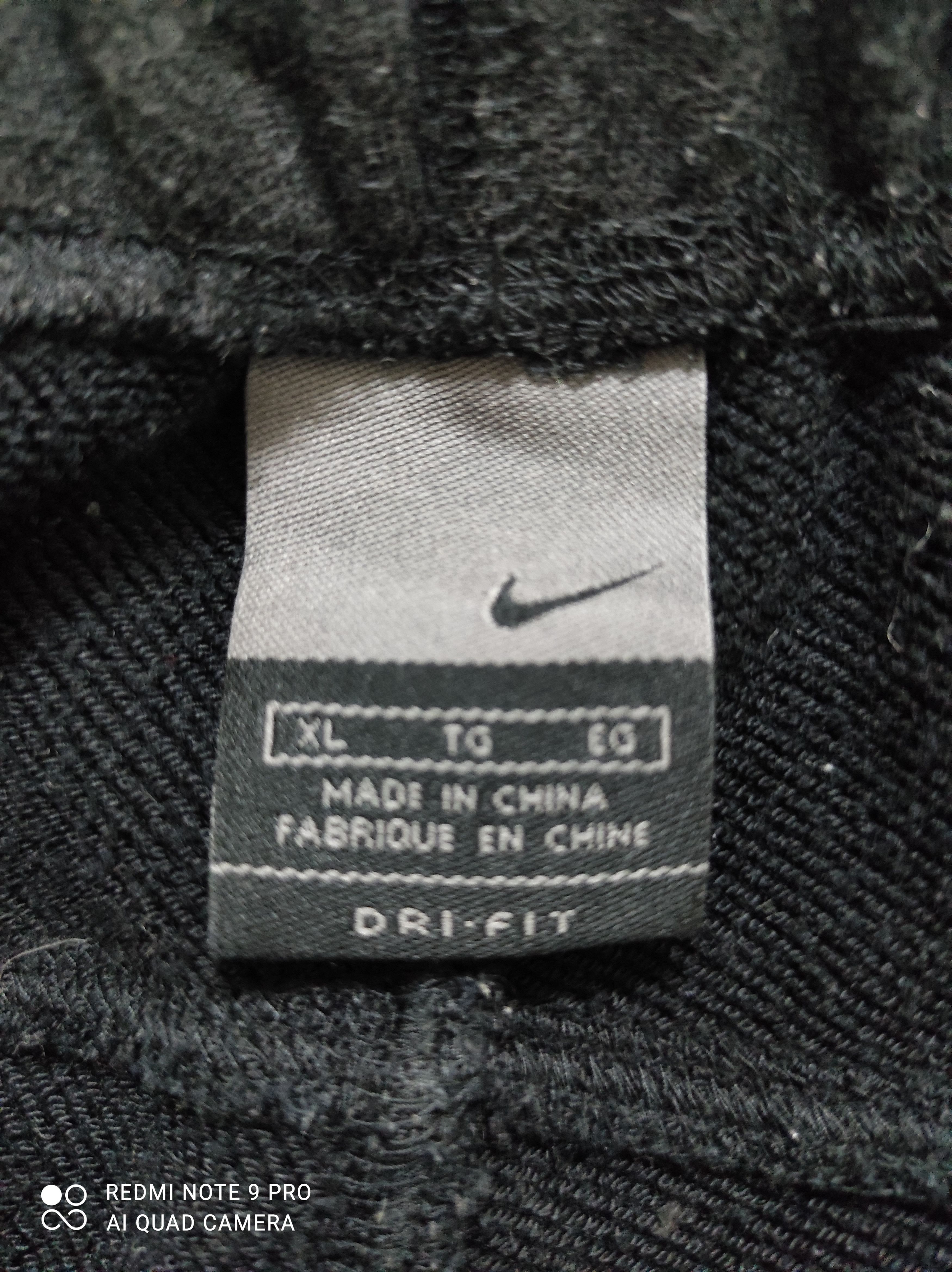 Nike Nike Dri Fit Short Pants Size US 30 / EU 46 - 8 Thumbnail
