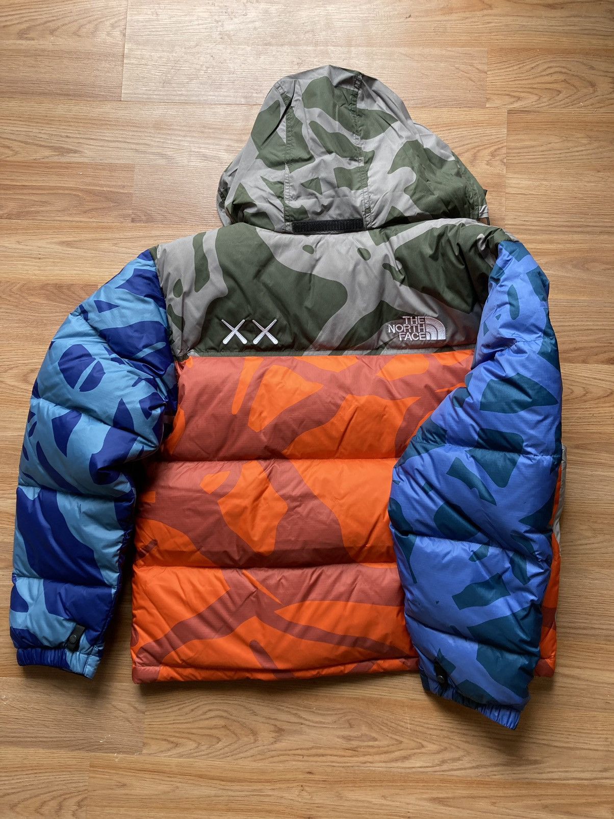 Kaws × The North Face KAWS x TNF 1996 Nuptse The North Face Jacket Moonlight Ivory Size US M / EU 48-50 / 2 - 5 Thumbnail