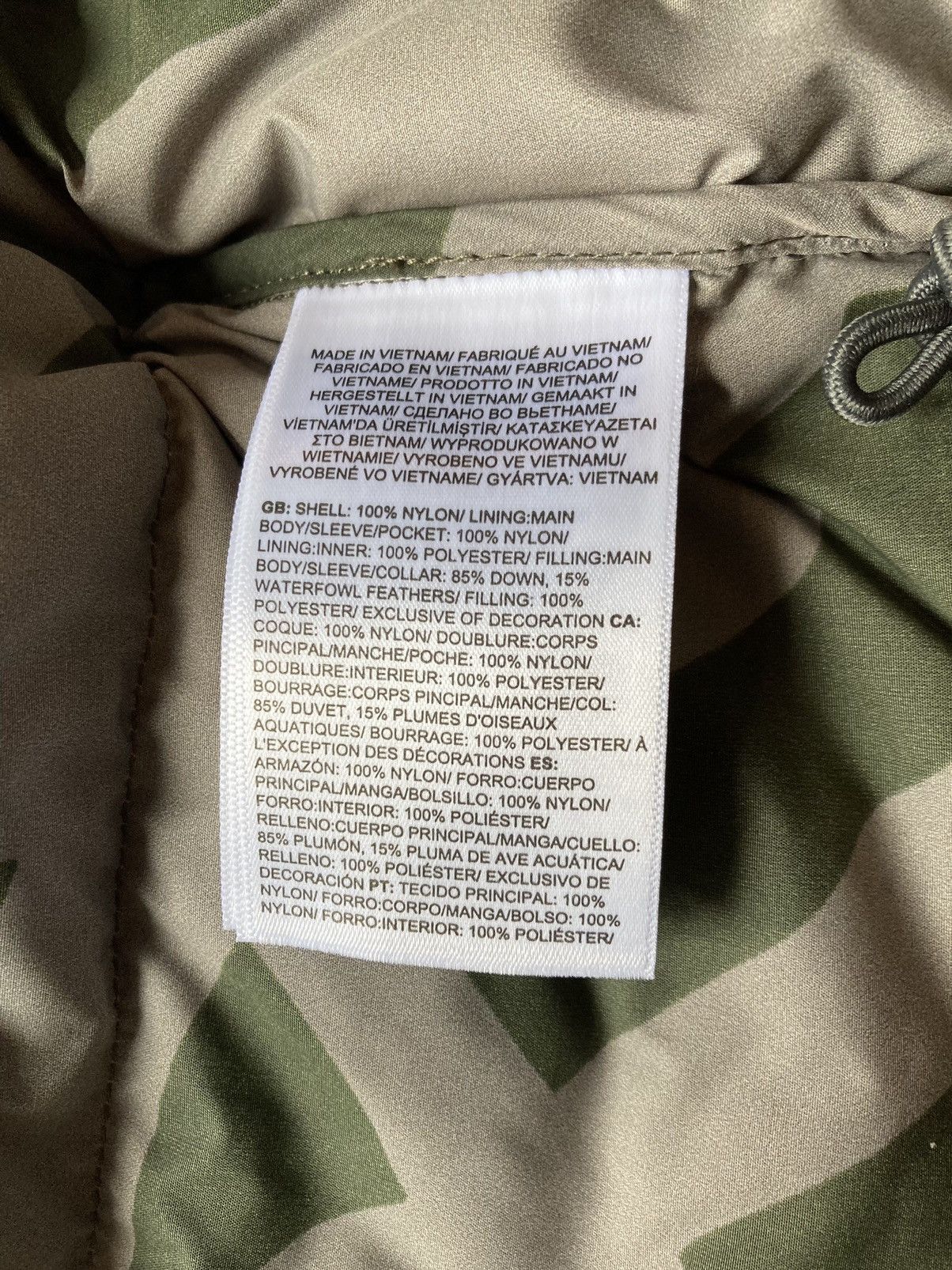 Kaws × The North Face KAWS x TNF 1996 Nuptse The North Face Jacket Moonlight Ivory Size US M / EU 48-50 / 2 - 4 Thumbnail