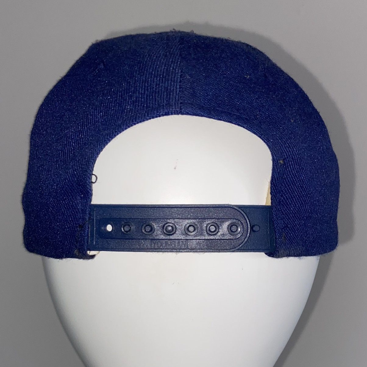 NFL × Sports Specialties × Vintage Sports Specialties Vintage Denver Broncos SnapBack Hat Size ONE SIZE - 4 Thumbnail