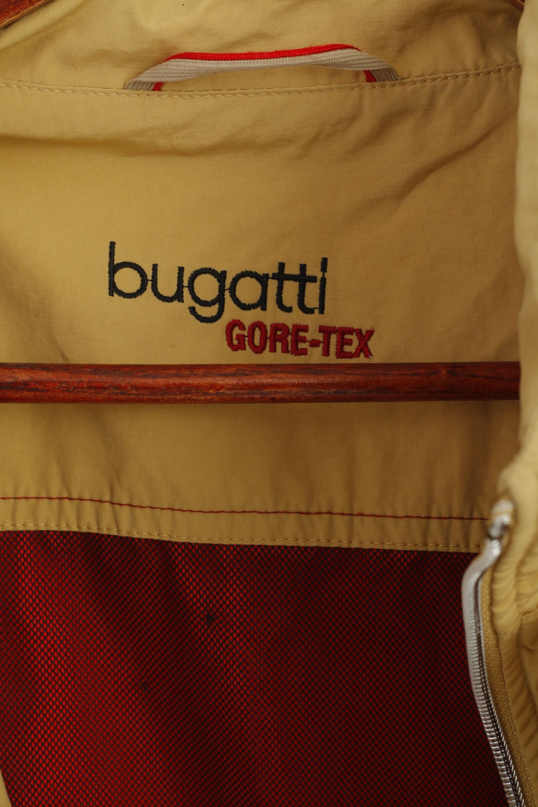 Bugatti Bugatti Gore-Tex Men 27 XL Jacket Camel Full Zipper 1630 Size US XL / EU 56 / 4 - 6 Thumbnail