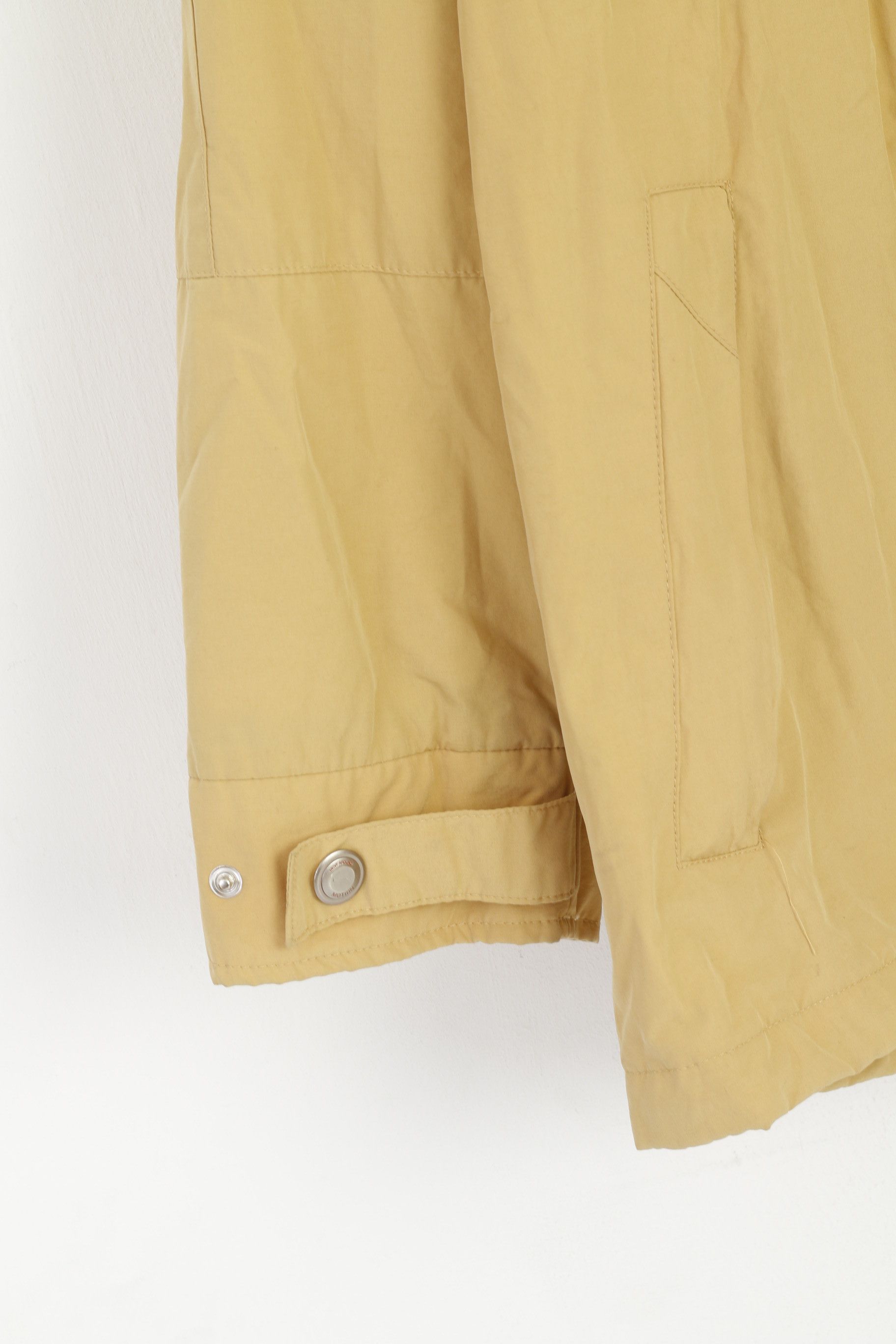 Bugatti Bugatti Gore-Tex Men 27 XL Jacket Camel Full Zipper 1630 Size US XL / EU 56 / 4 - 4 Thumbnail