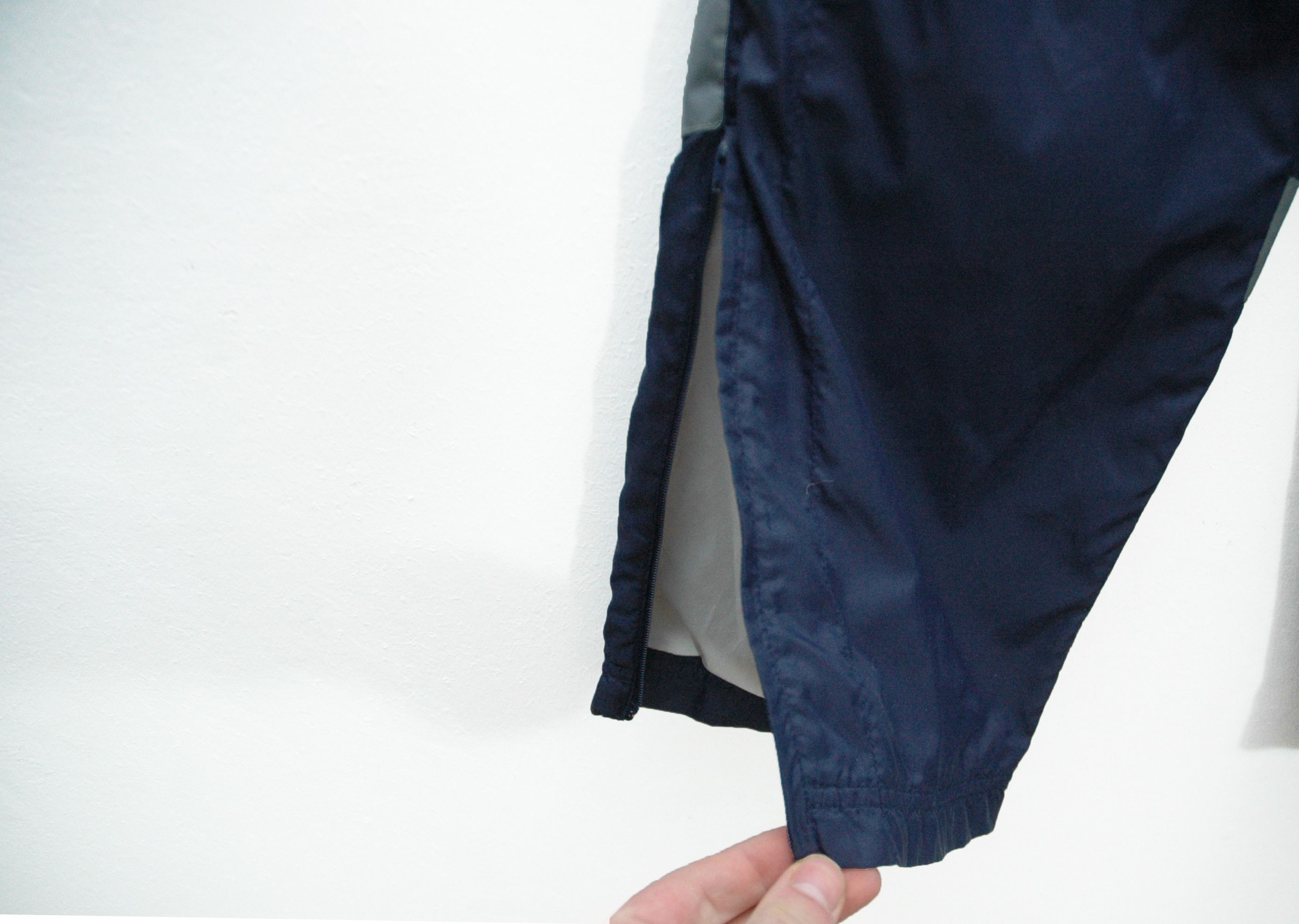 Nike Vintage 90s Nike Suit Sportwear Big Swoosh Size US L / EU 52-54 / 3 - 14 Thumbnail
