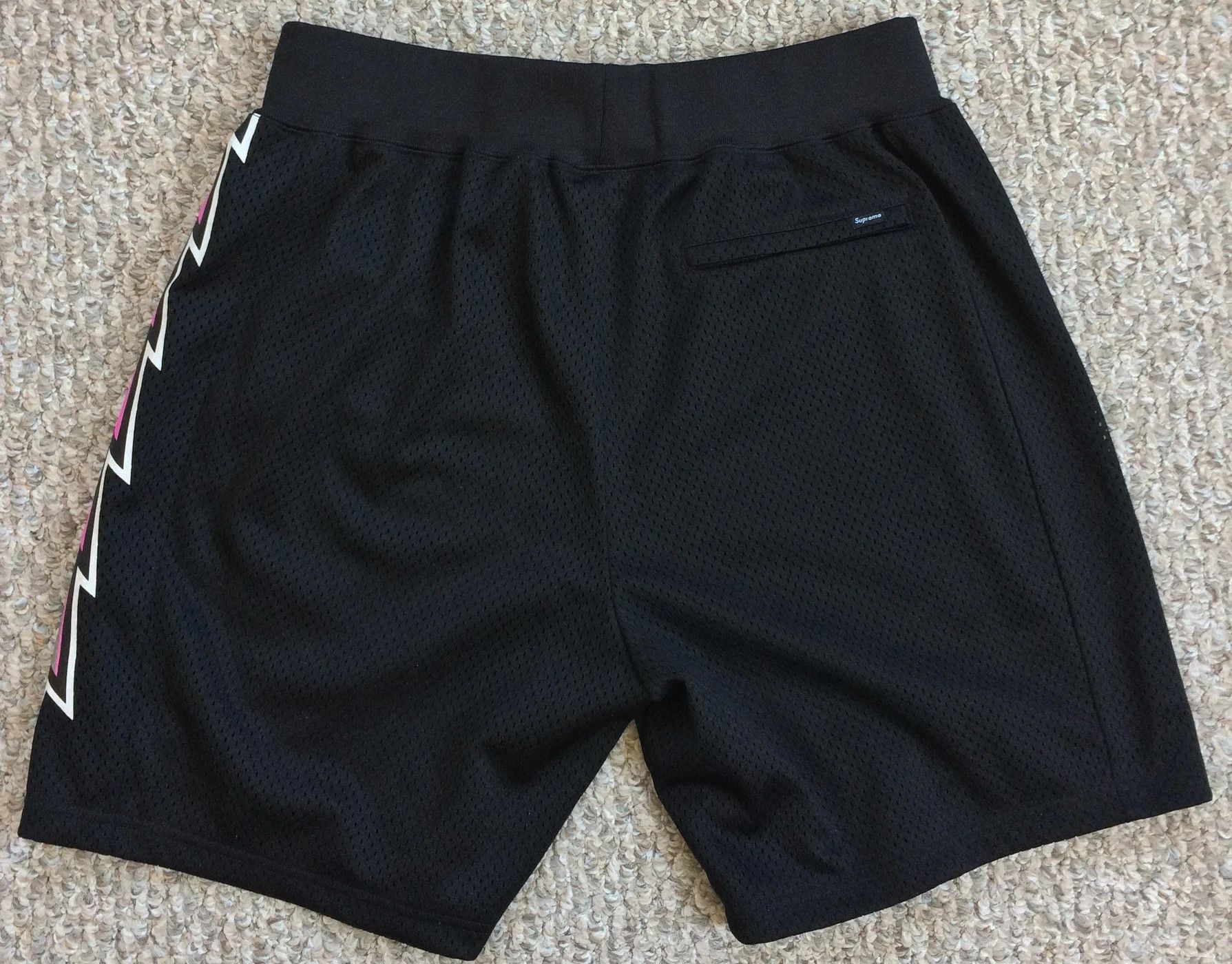 Supreme S/S 2018 Supreme Bolt Shorts size Small Size US 30 / EU 46 - 8 Thumbnail