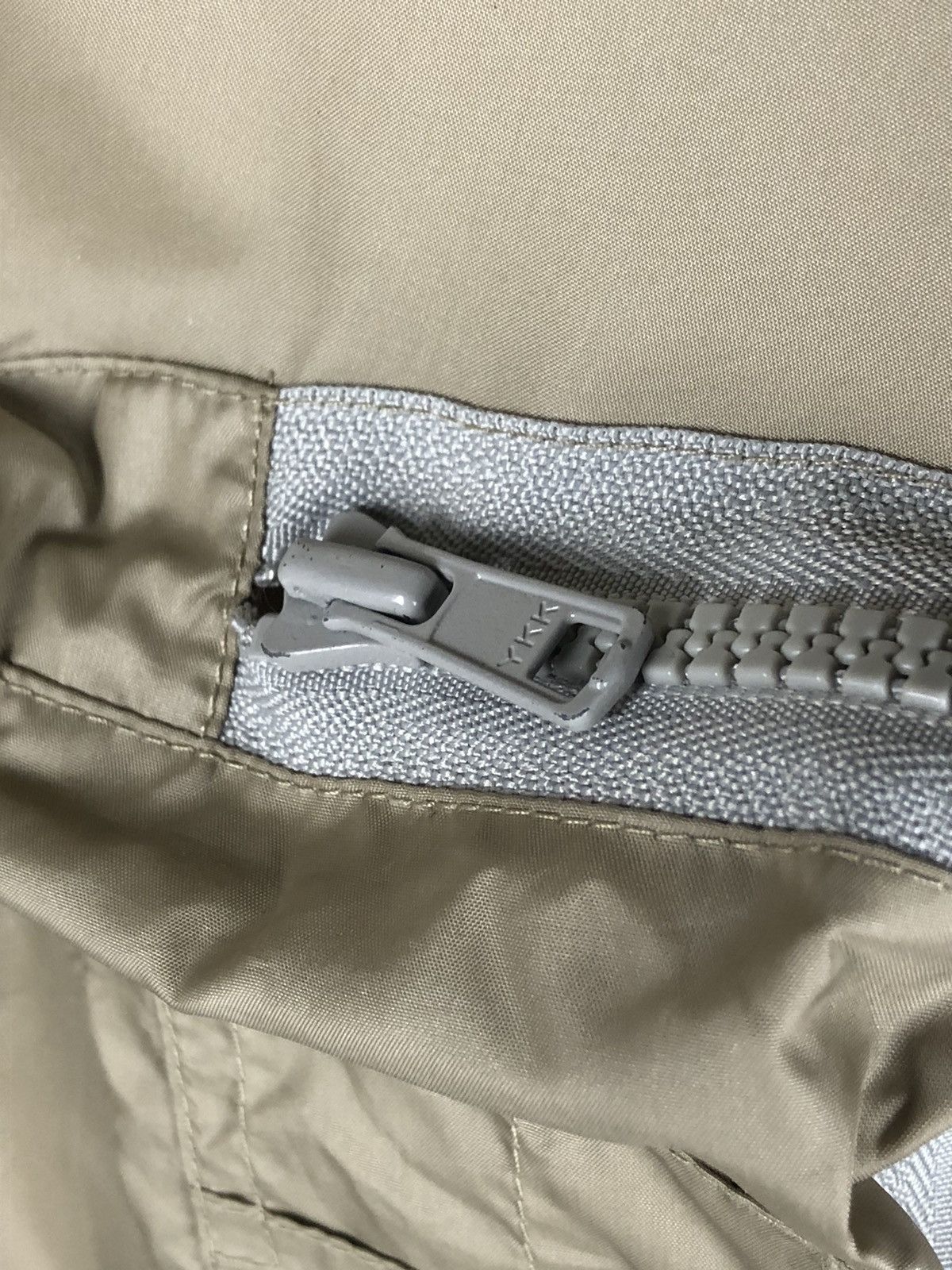 Chevignon Vintage Chevignon Reversible Light Zipper Jacket Size US M / EU 48-50 / 2 - 10 Thumbnail