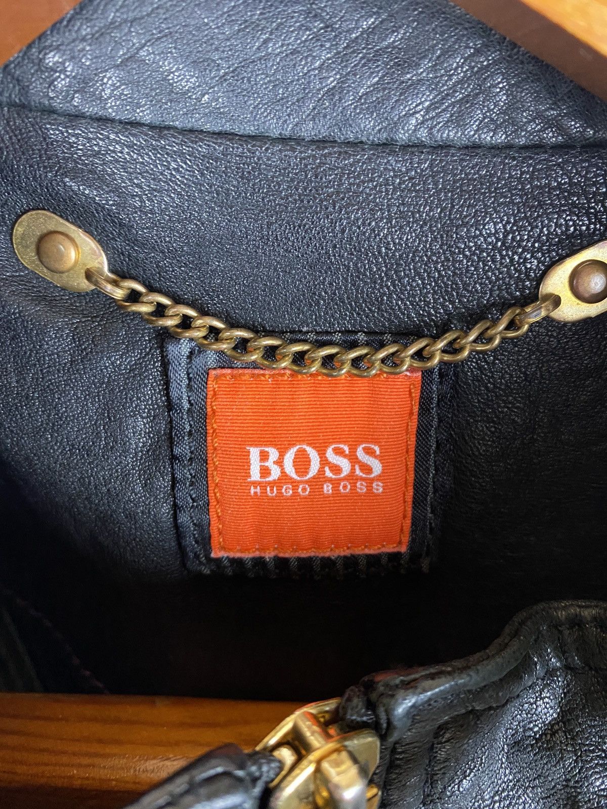 Hugo Boss Vintage Hugo Boss 100% Oiled Calf Leather Jacket Size US M / EU 48-50 / 2 - 6 Thumbnail