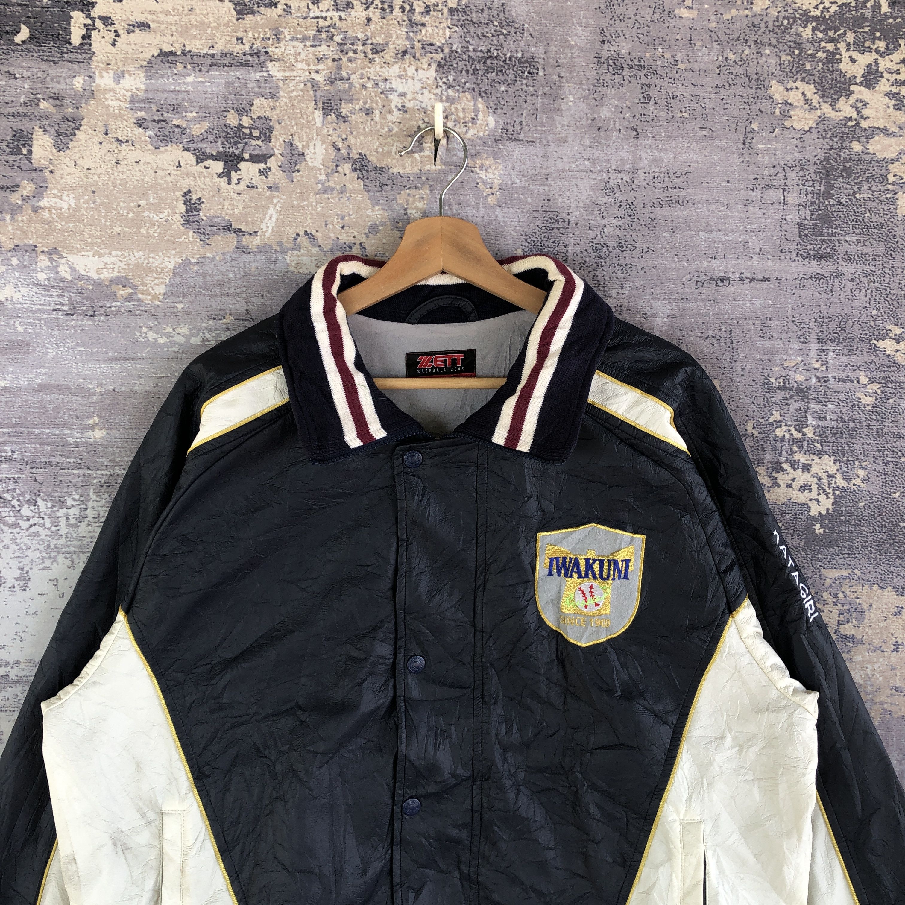 Japanese Brand × Vintage Vintage IWAKUNI Baseball Jacket Japanese Varsity Jacket Size US L / EU 52-54 / 3 - 3 Thumbnail
