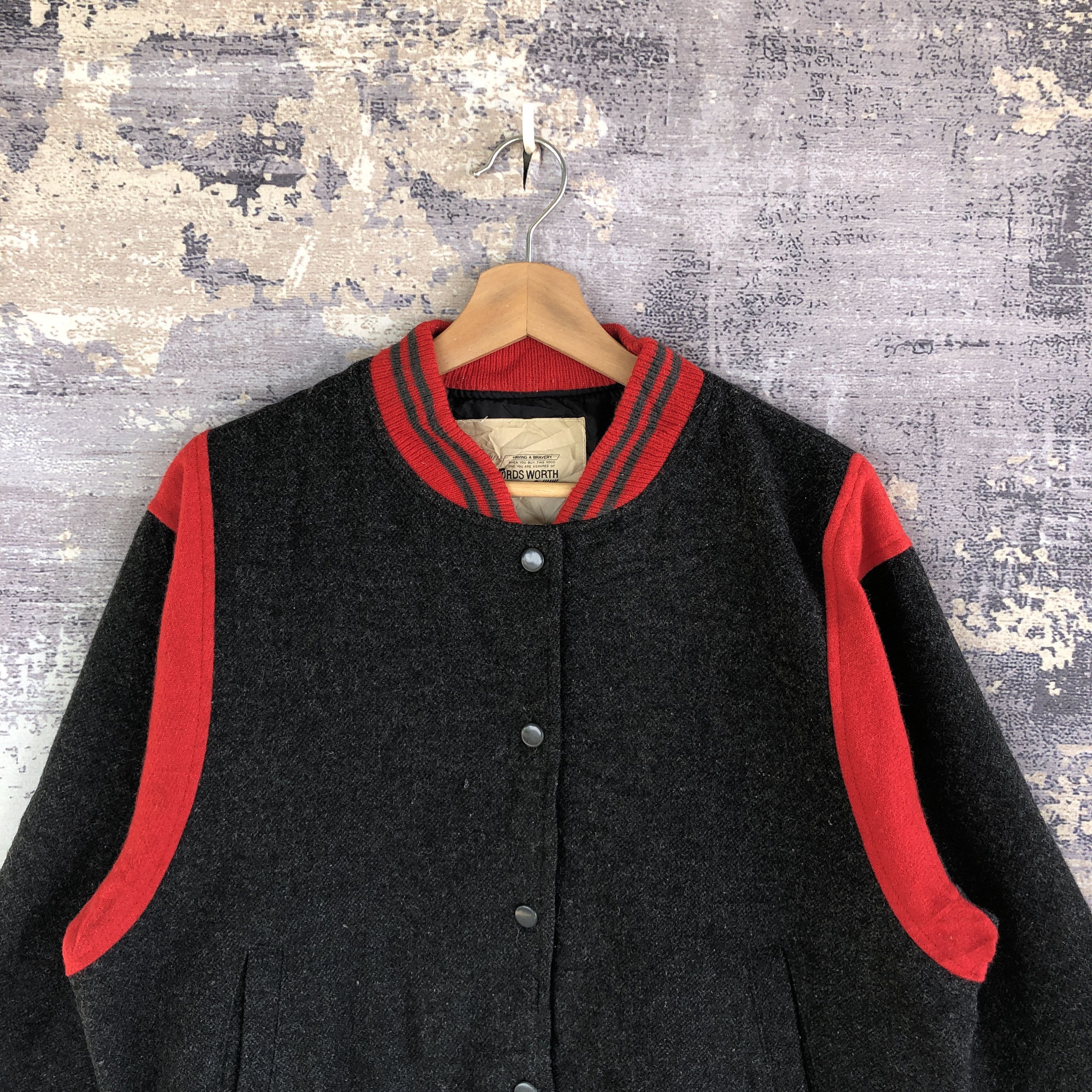 Vintage Vintage Words Worth Varsity Jacket Japanese Wool Jacket Size US L / EU 52-54 / 3 - 3 Thumbnail