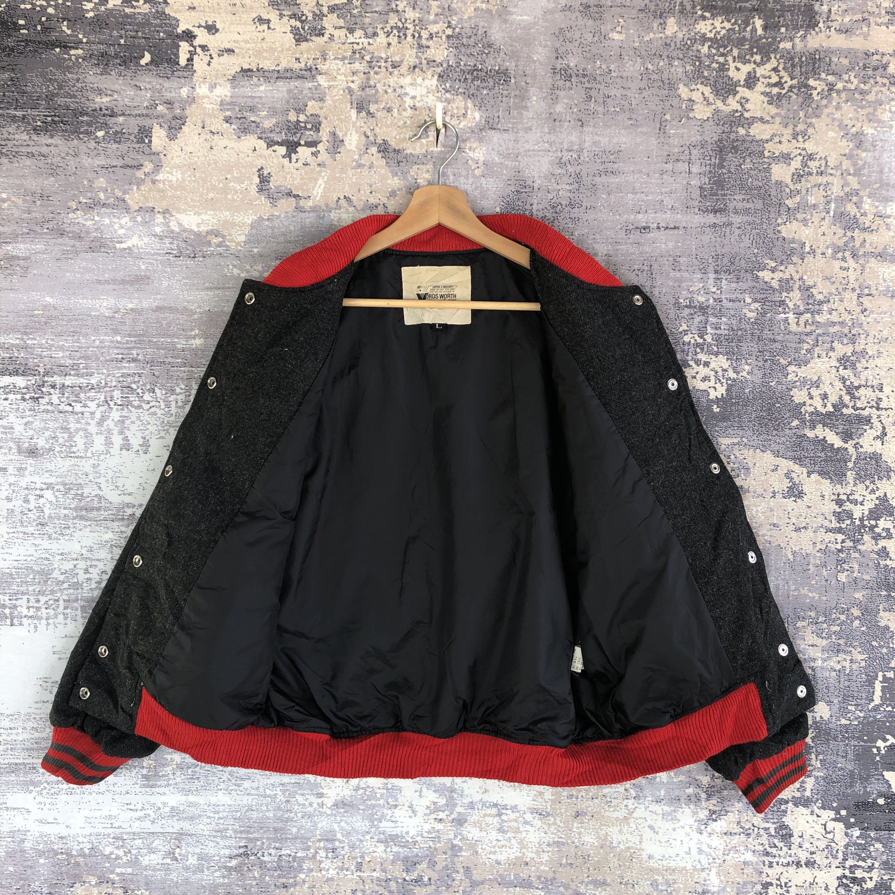 Vintage Vintage Words Worth Varsity Jacket Japanese Wool Jacket Size US L / EU 52-54 / 3 - 5 Thumbnail