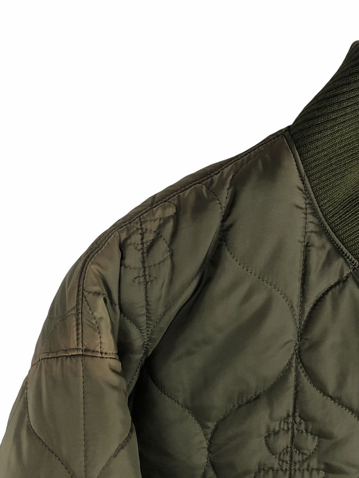 Bape Vintage Bape Quilted Down Jacket Size US L / EU 52-54 / 3 - 7 Thumbnail