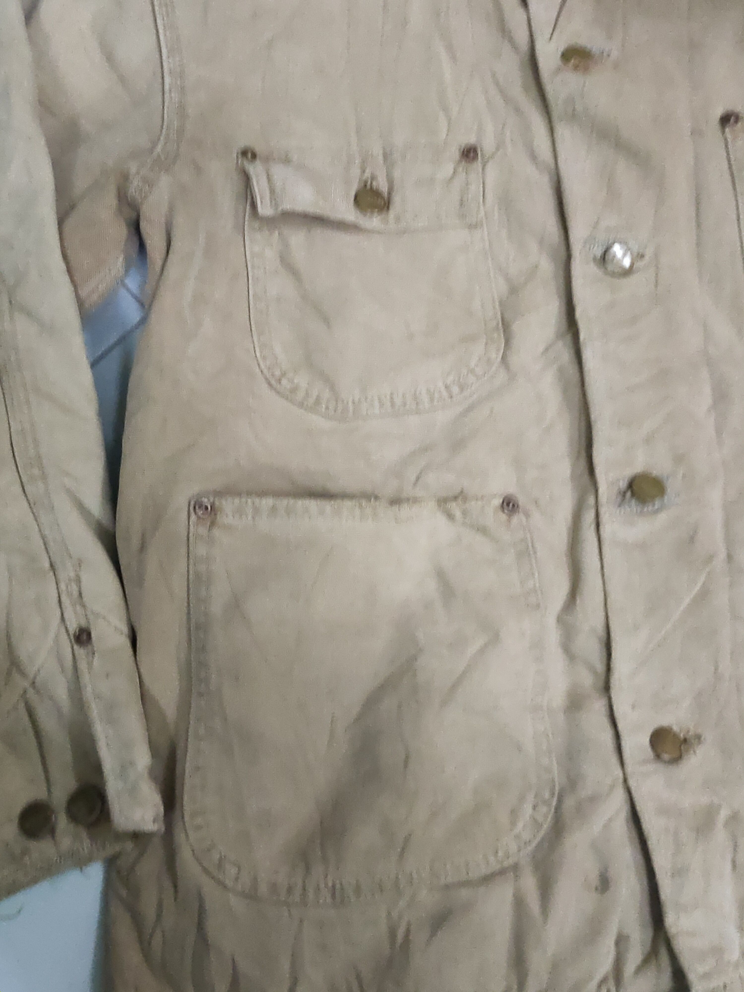 Carhartt carhartt vintage distressed denim jacket pocket logo Size US L / EU 52-54 / 3 - 4 Thumbnail