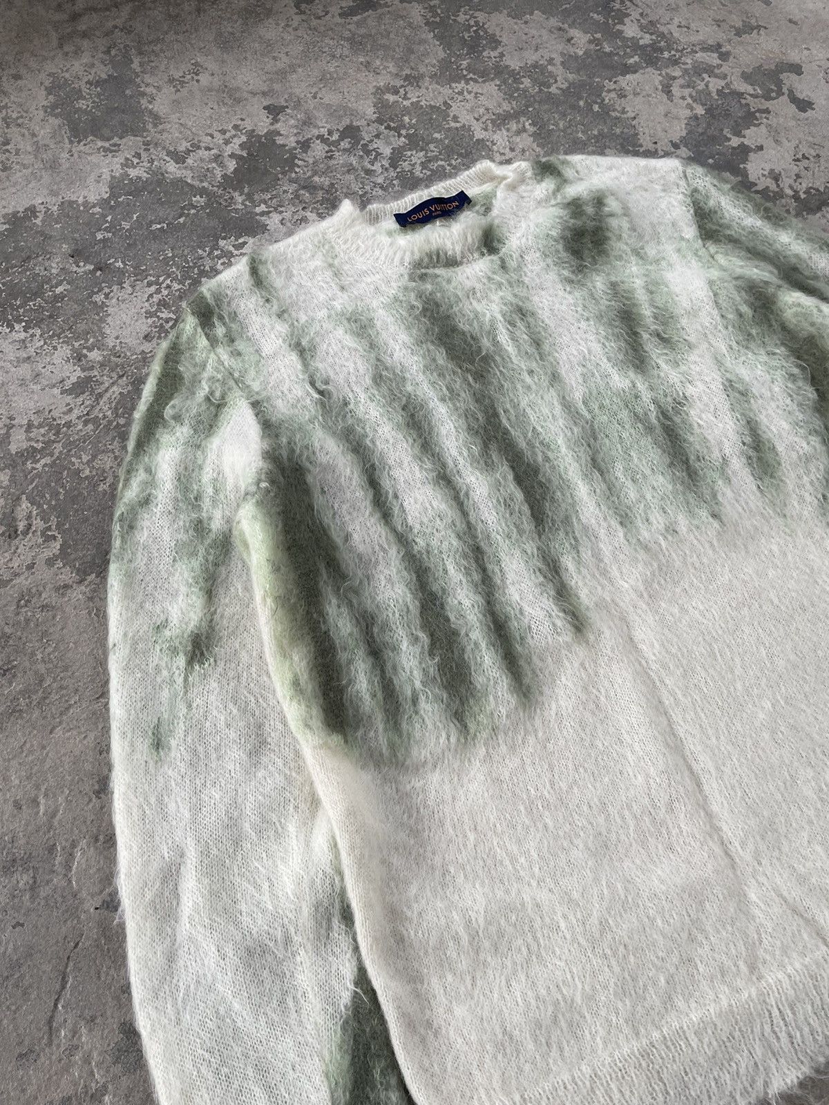 Louis Vuitton SS19 ‘Plain Rainbow’ Mohair Sweater Size US L / EU 52-54 / 3 - 3 Thumbnail