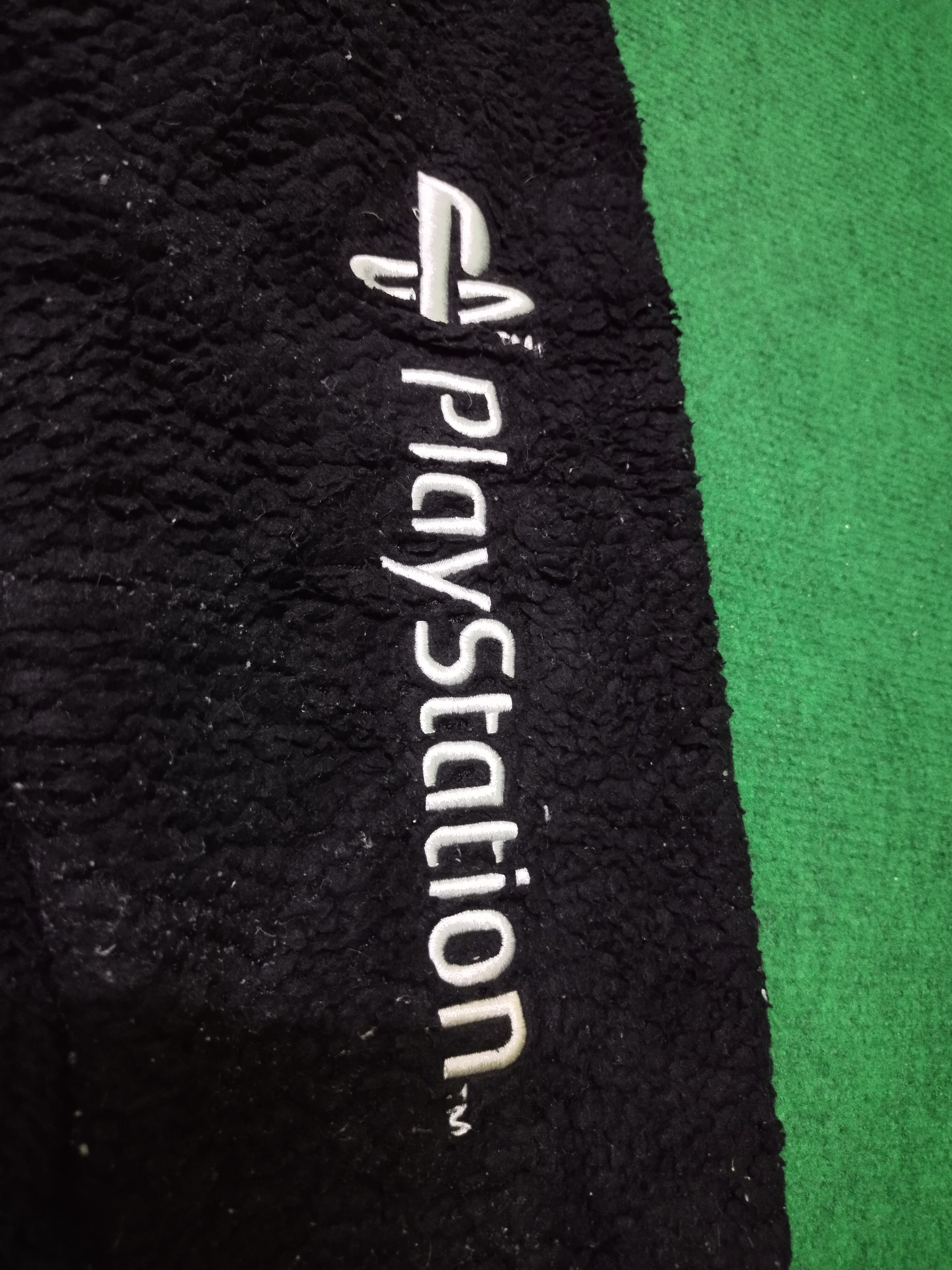 Playstation × Uniqlo Vintage Play Station Sweatshirt Wool Size US L / EU 52-54 / 3 - 5 Thumbnail