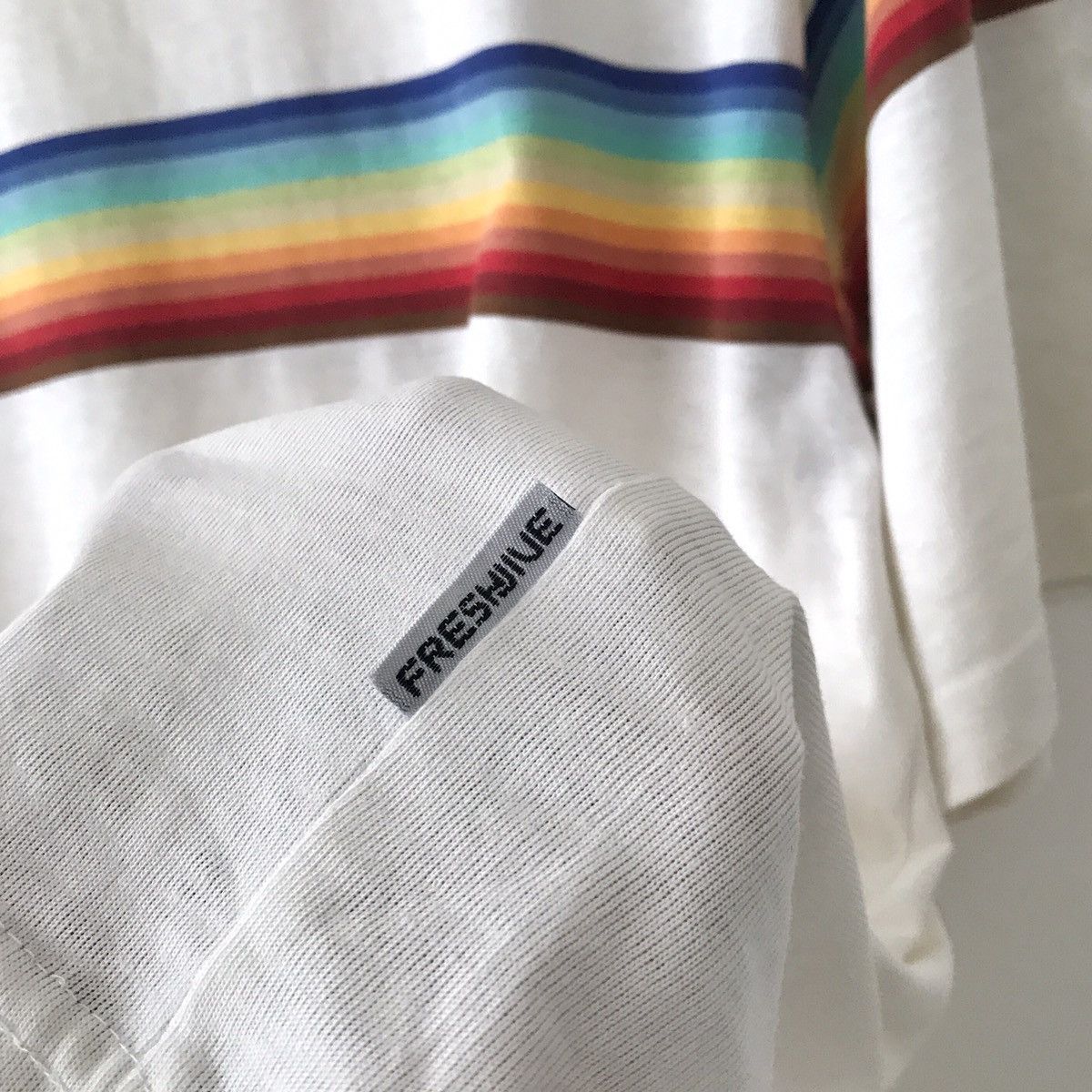 Freshjive × Vintage Authentic Vintage 90s Freshjive OG Streetwear Rainbow Tee Size US L / EU 52-54 / 3 - 6 Thumbnail