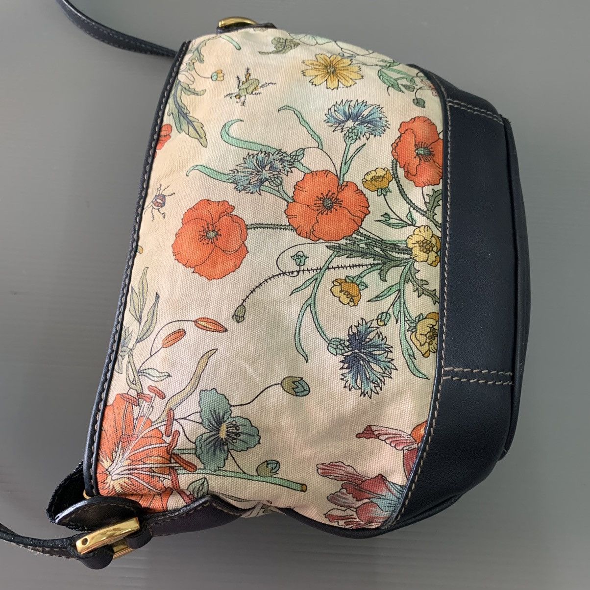 Gucci Gucci Flora Limited Edition Vintage Slingbag Size ONE SIZE - 6 Thumbnail
